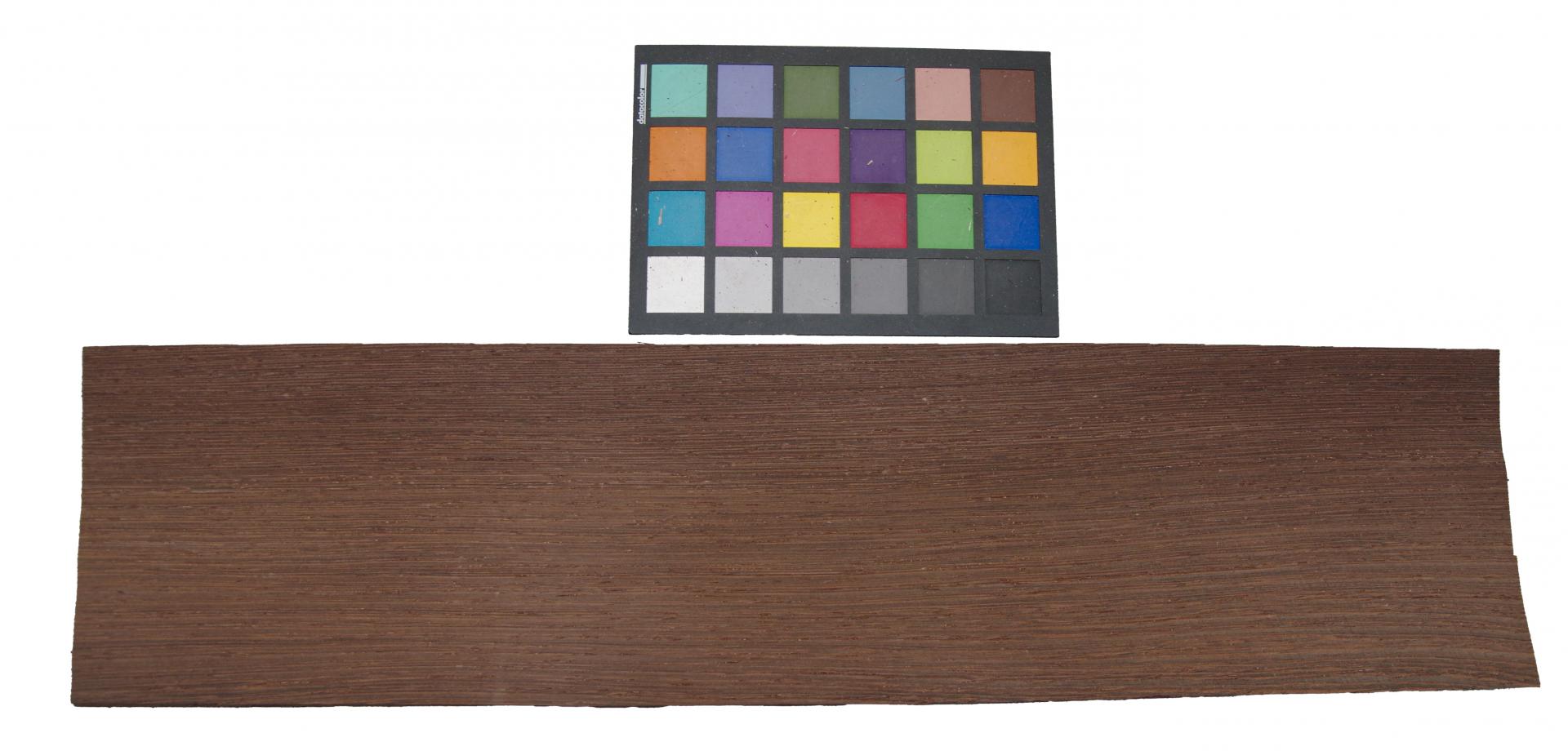 Wenge -Furnier (0,6mm) - 1,34m² (14Stk. x 64cm x 15cm)