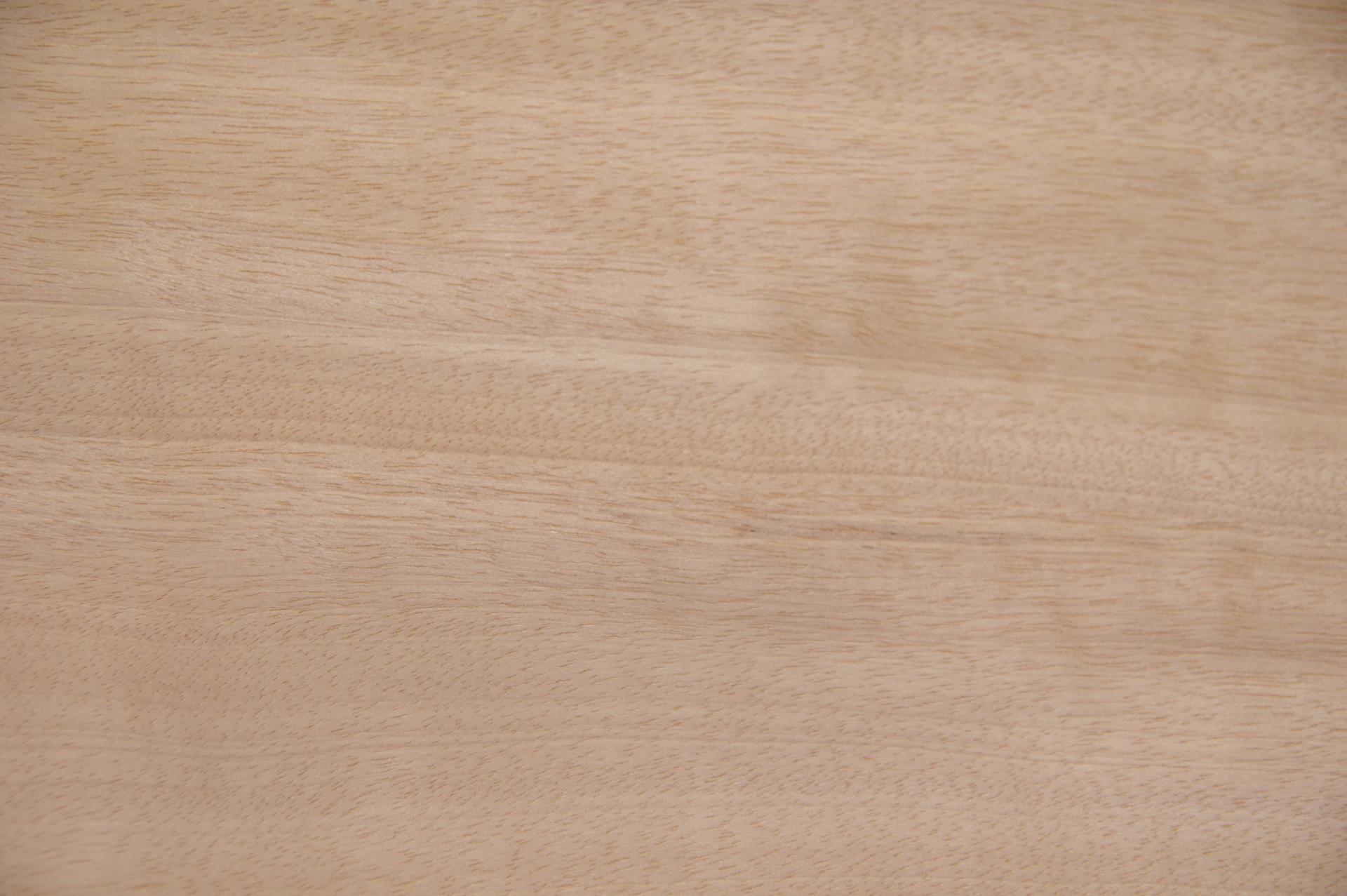 Anegre, - veneer (0,6mm) - 7,59m² (30pcs. x 230cm x 11cm)