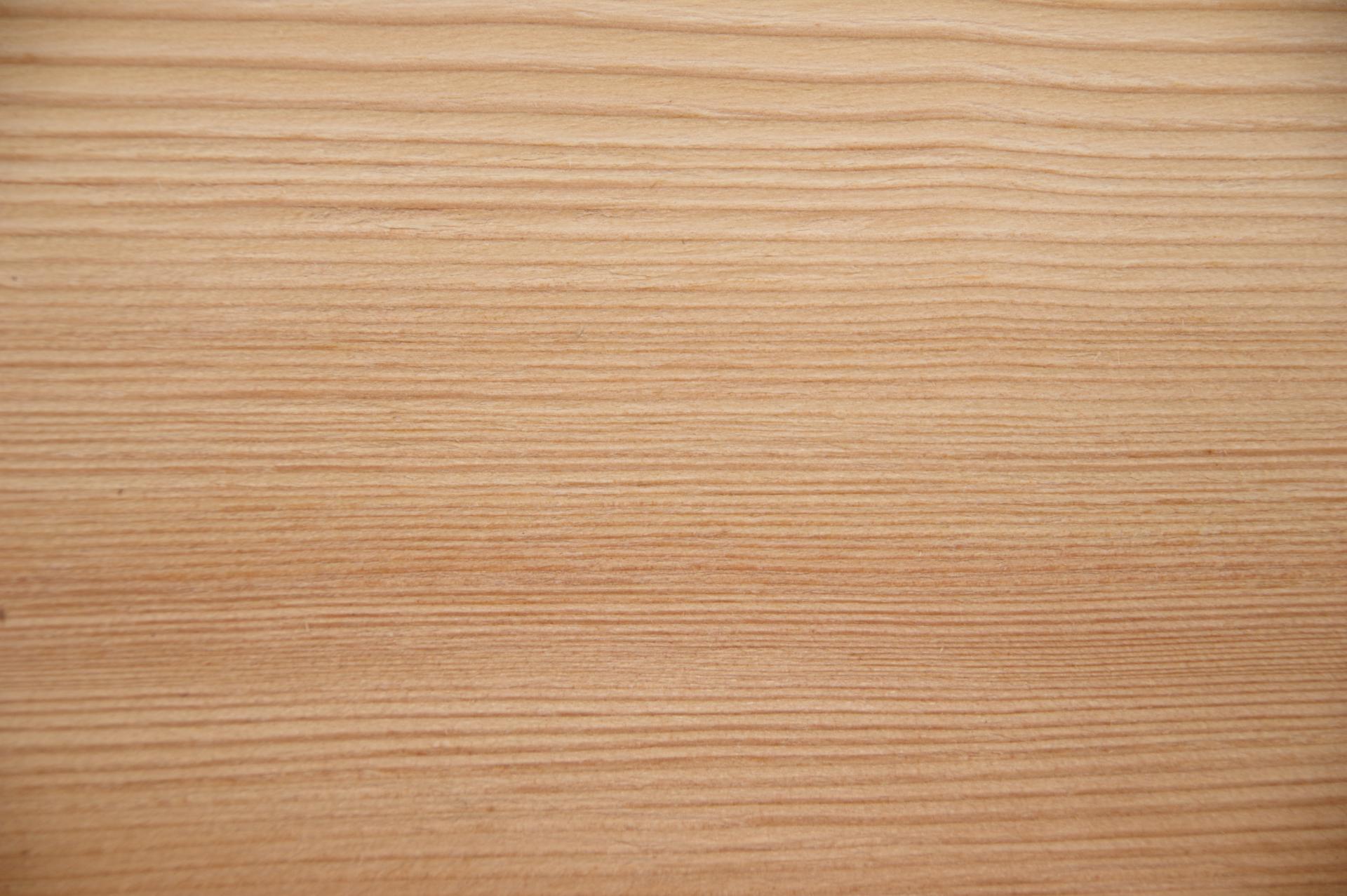 Lärche -Furnier (1mm) - 2,1m² (23Stk. x 57cm x 16cm)