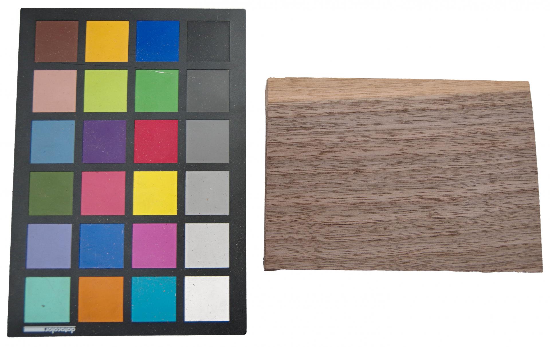 American Black Walnut, - veneer (0,6mm) - 0,33m² (22pcs. x 15cm x 10cm)