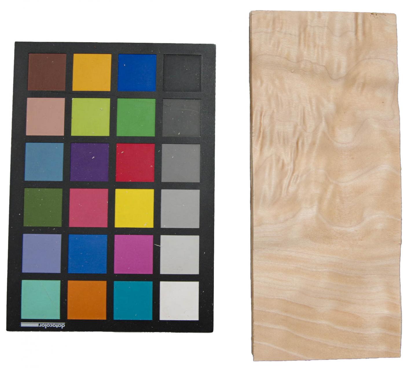 Quilted Maple, - veneer (0,6mm) - 0,32m² (16pcs. x 9cm x 22cm)