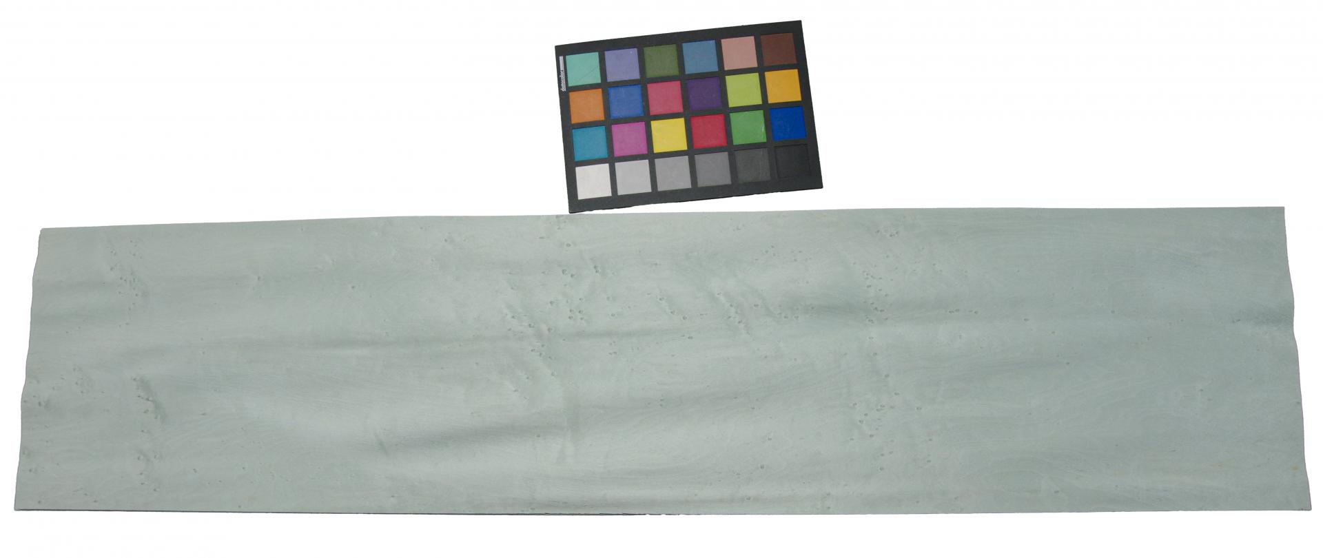 Vogelaugenahorn, türkis gefärbtes -Furnier (0,6mm) - 1,34m² (8Stk. x 76cm x 22cm)