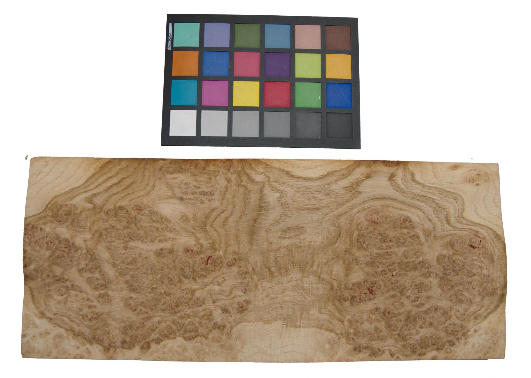 Oak Burl (Roseoak), - veneer (0,6mm) - 1,27m² (16pcs. x 44cm x 18cm)