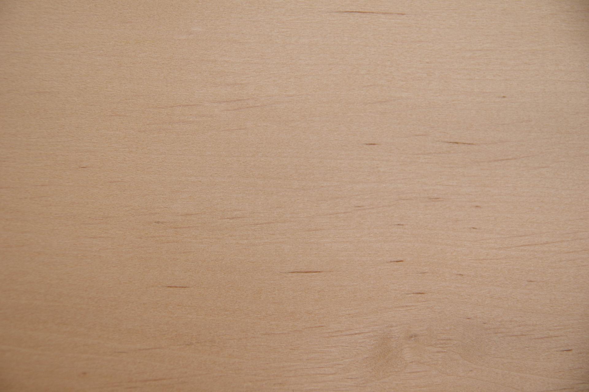 Alder, - veneer (0,6mm) - 2,55m² (28pcs. x 76cm x 12cm)