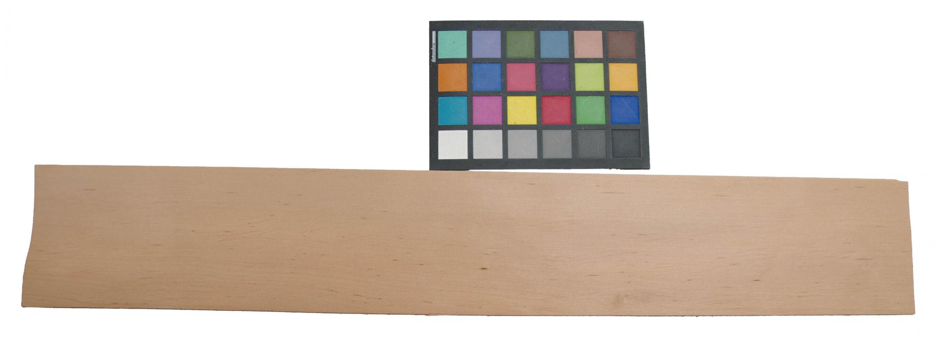 Alder, - veneer (0,6mm) - 2,55m² (28pcs. x 76cm x 12cm)
