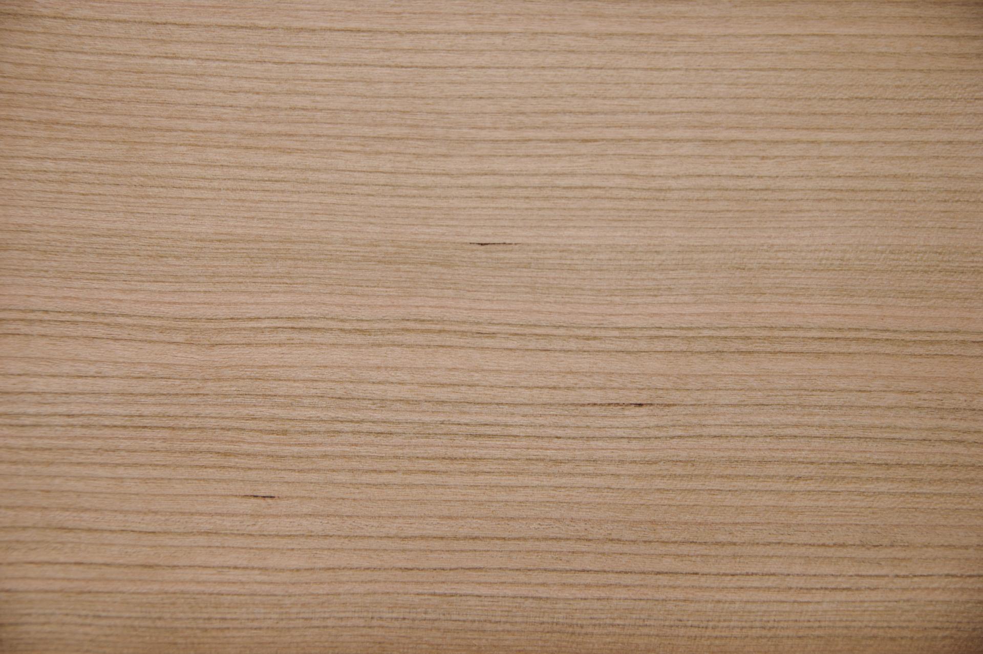 Kirschbaum, europäischer -Furnier (0,6mm) - 2,5m² (21Stk. x 85cm x 14cm)