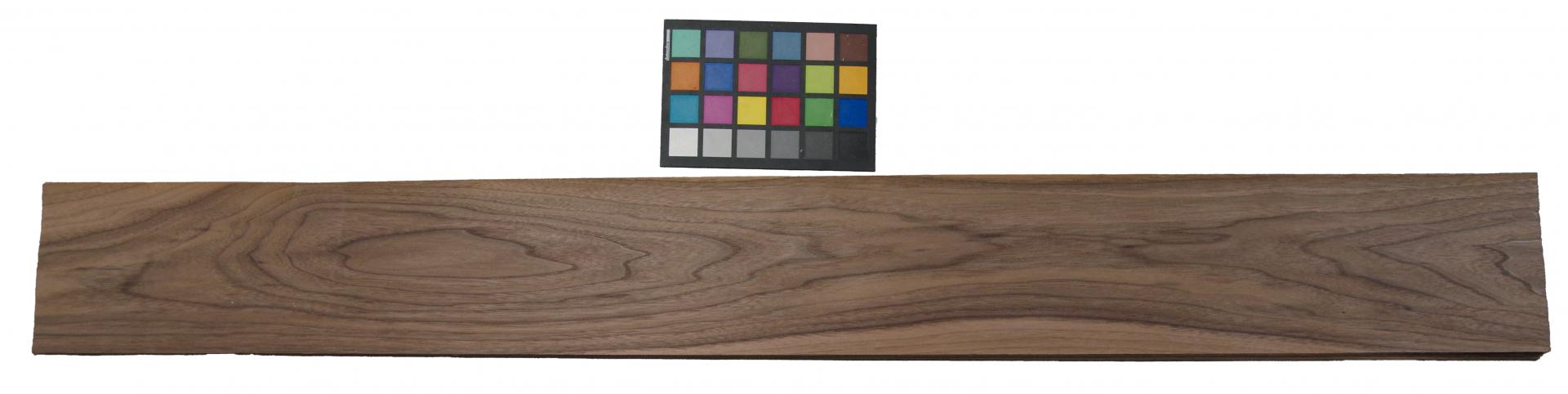 Nussbaum, amerikanischer -Furnier (0,6mm) - 2.65m²  (13Stk. x 136cm x 15cm)