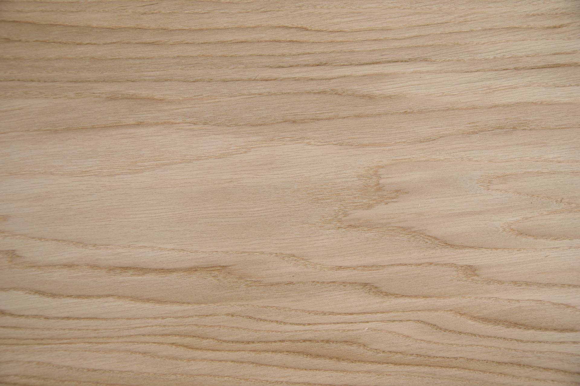 Eiche, europäische -Furnier (1,4mm) - 4,51m² (12Stk. x 114cm x 33cm)