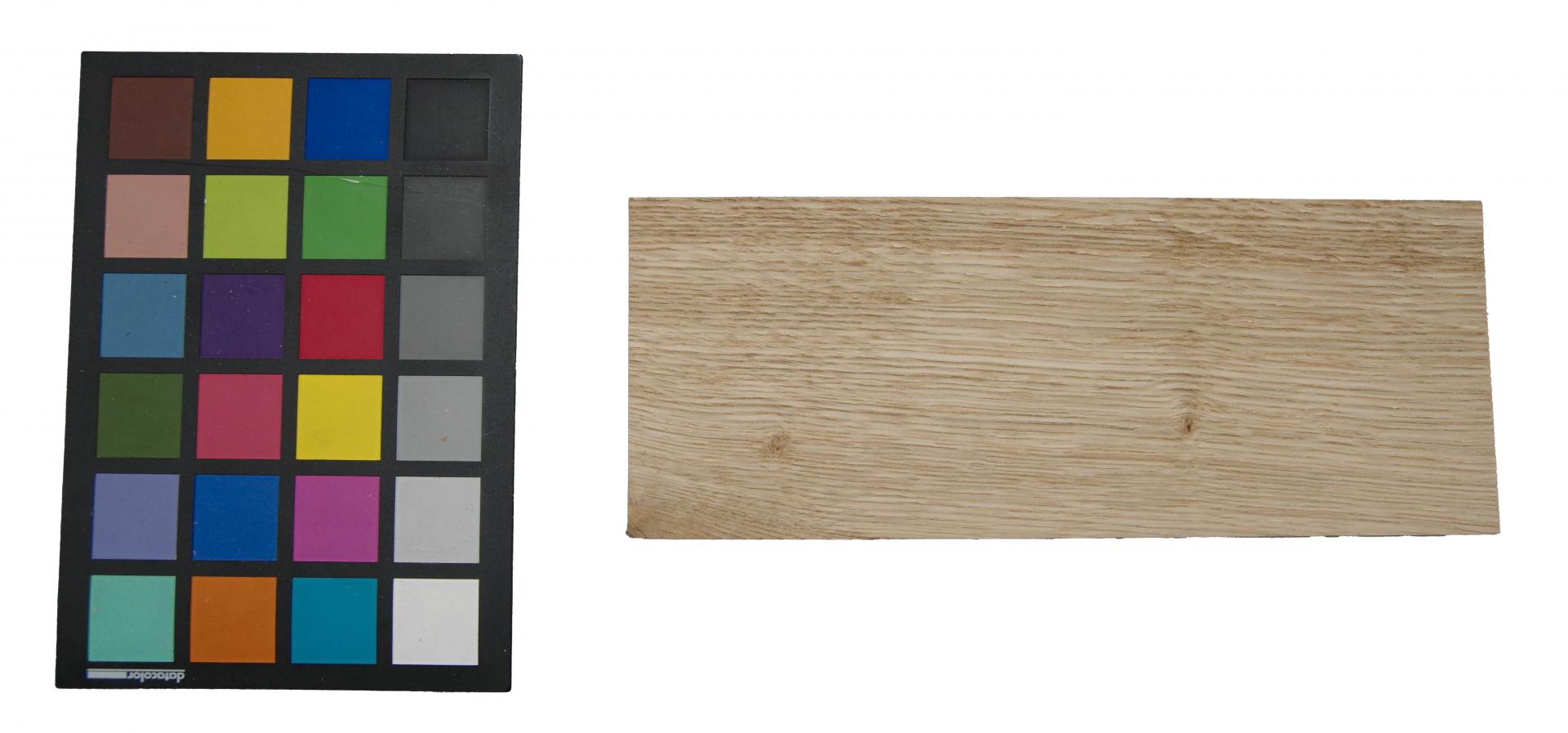 Eiche, europäische -Furnier (2,4mm) - 0,21m² (8Stk. x 26cm x 10cm)
