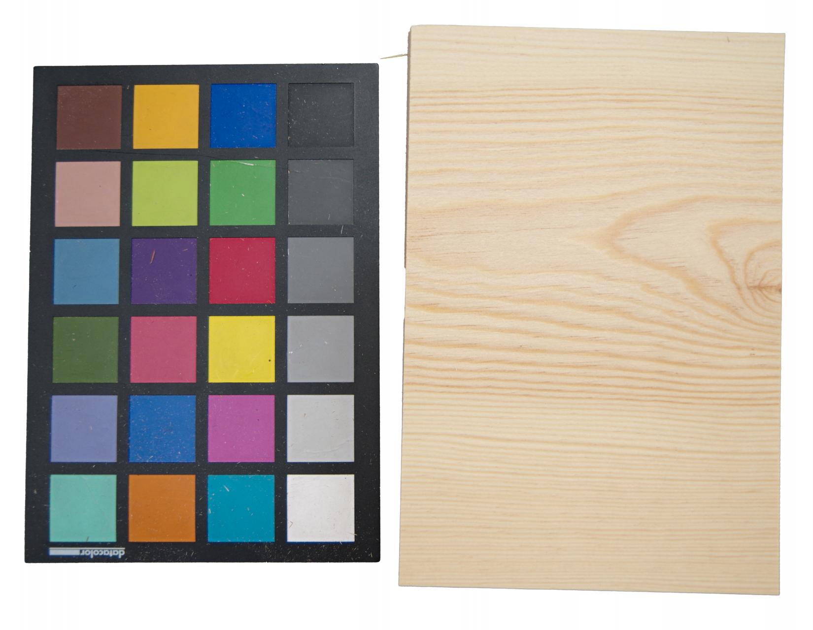 Kiefer -Furnier (0,9mm) - 0,67m² (24Stk. x 14cm x 20cm)