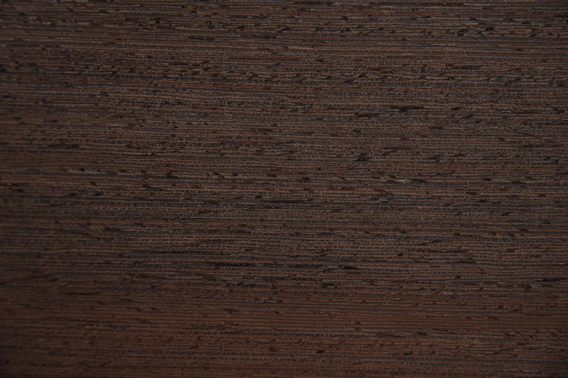 Wenge -Furnier (0,6mm) - 1,32m² (16Stk. x 92cm x 9cm)