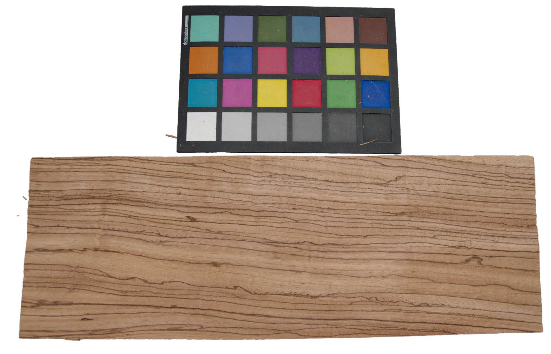 Zebrawood, - veneer (0,6mm) - 1,16m² (18pcs. x 43cm x 15cm)