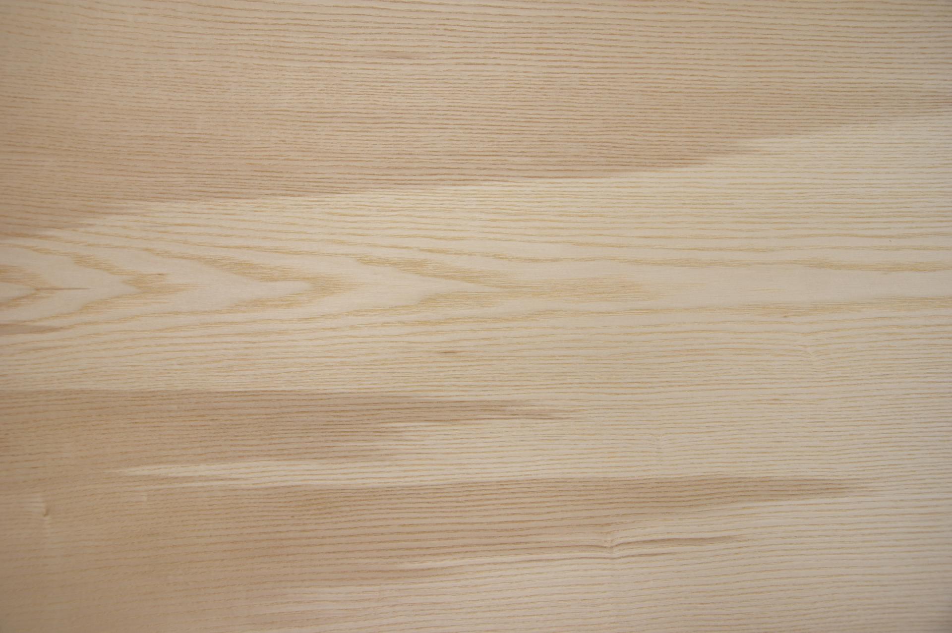 Olive Ash, - veneer (0,6mm) - 10,75m² (32pcs. x 73cm x 46cm)