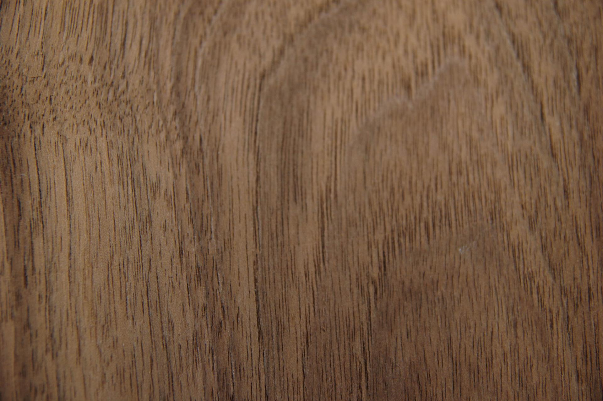 European Walnut, - veneer (1,4mm) - 0,12m² (14pcs. x 7,5cm x 11,5cm)