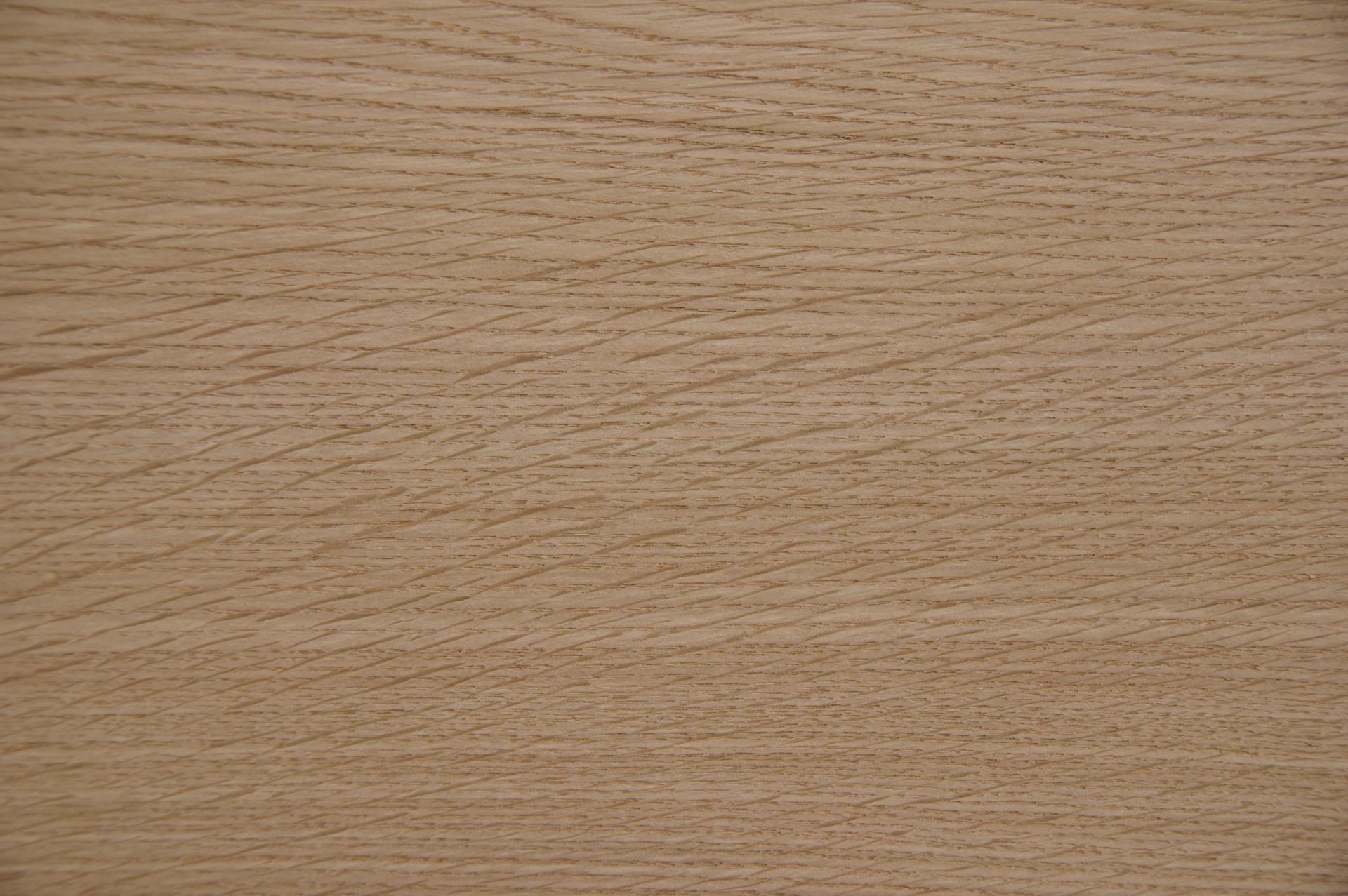 Eiche, europäische -Furnier (2,4mm) - 0,92m² (6Stk. x 85cm x 18cm)