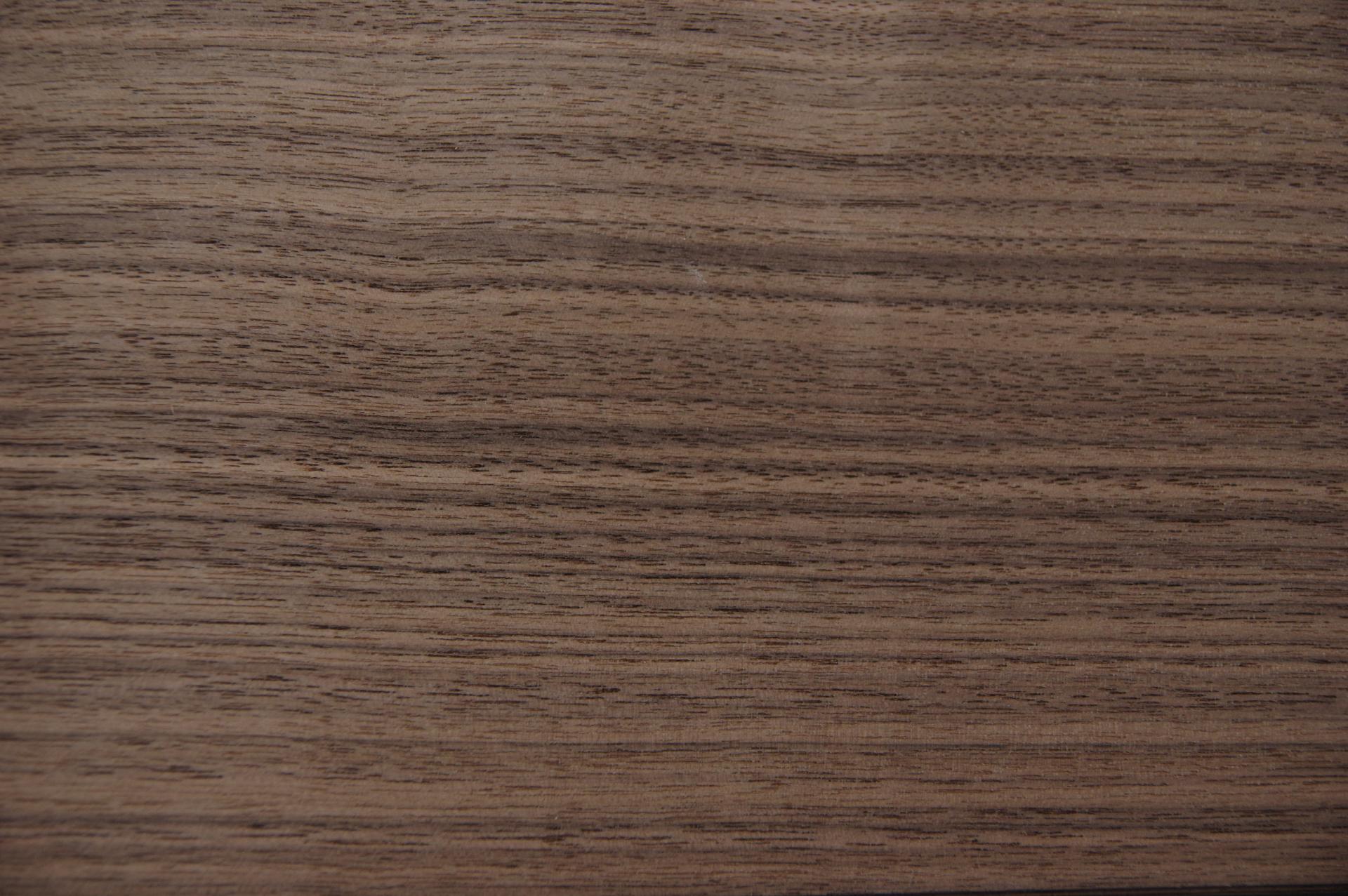 Nussbaum, amerikanischer -Furnier (1,4mm) - 6,16m² (12Stk. x 342cm x 15cm)