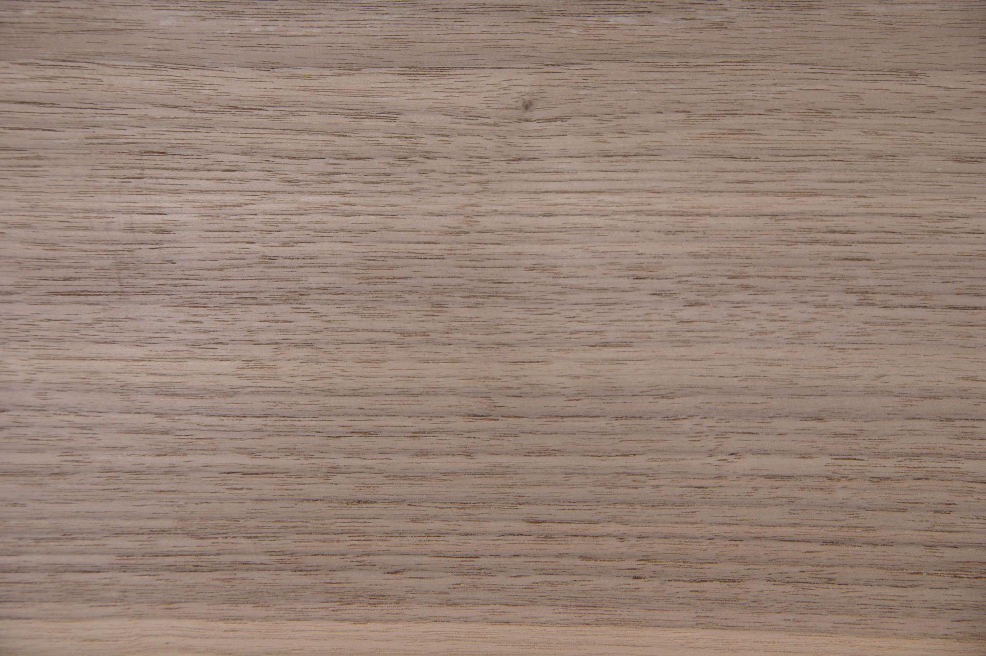 American Black Walnut, - veneer (1,4mm) - 0,84m² (6pcs. x 82cm x 17cm)