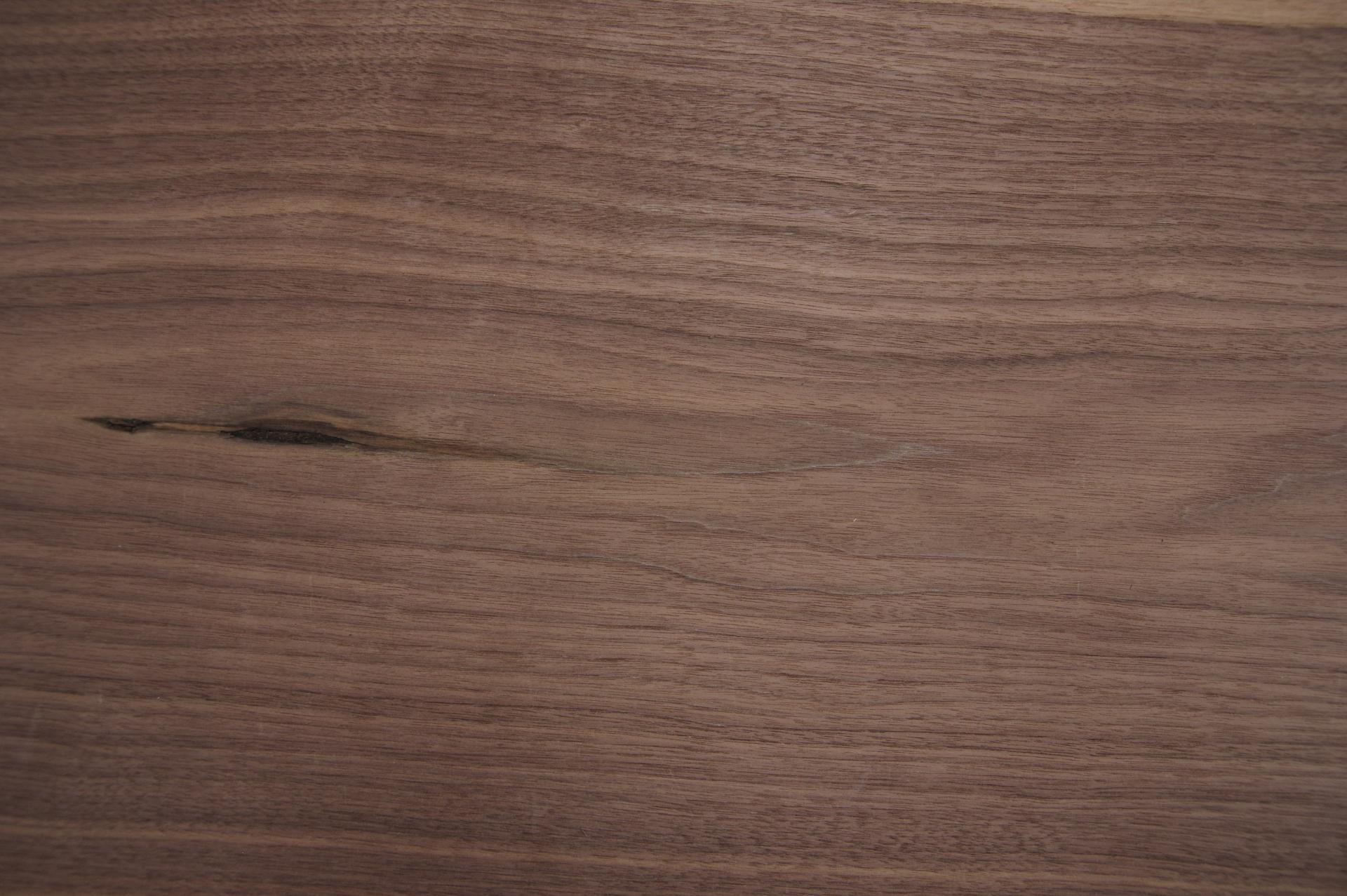 Nussbaum, amerikanischer -Furnier (2,4mm) - 2,32m² (8Stk. x 88cm x 33cm)