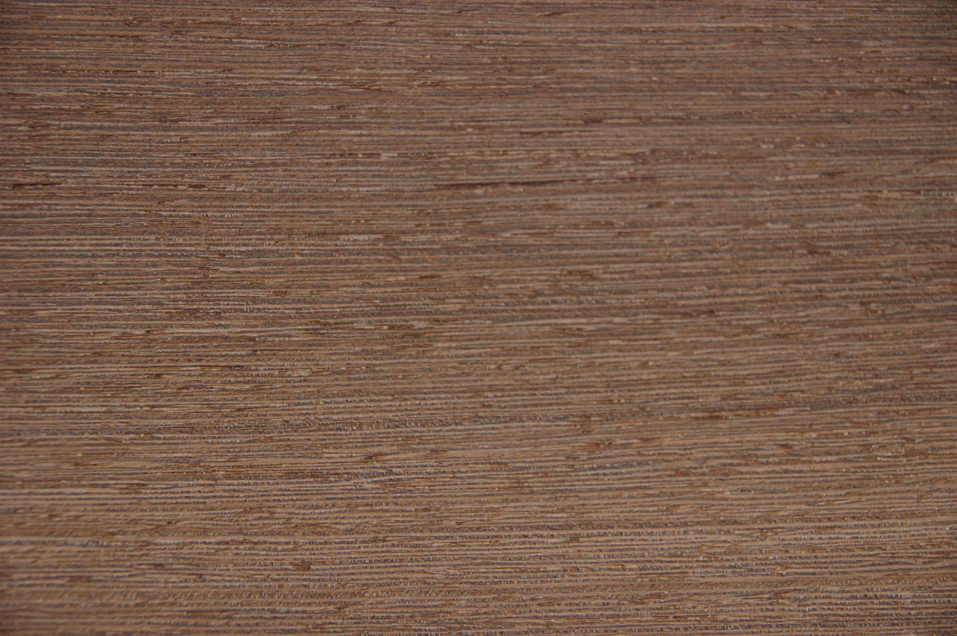 Wenge -Furnier (0,6mm) - 0,56m² (4Stk. x 128cm x 11cm)
