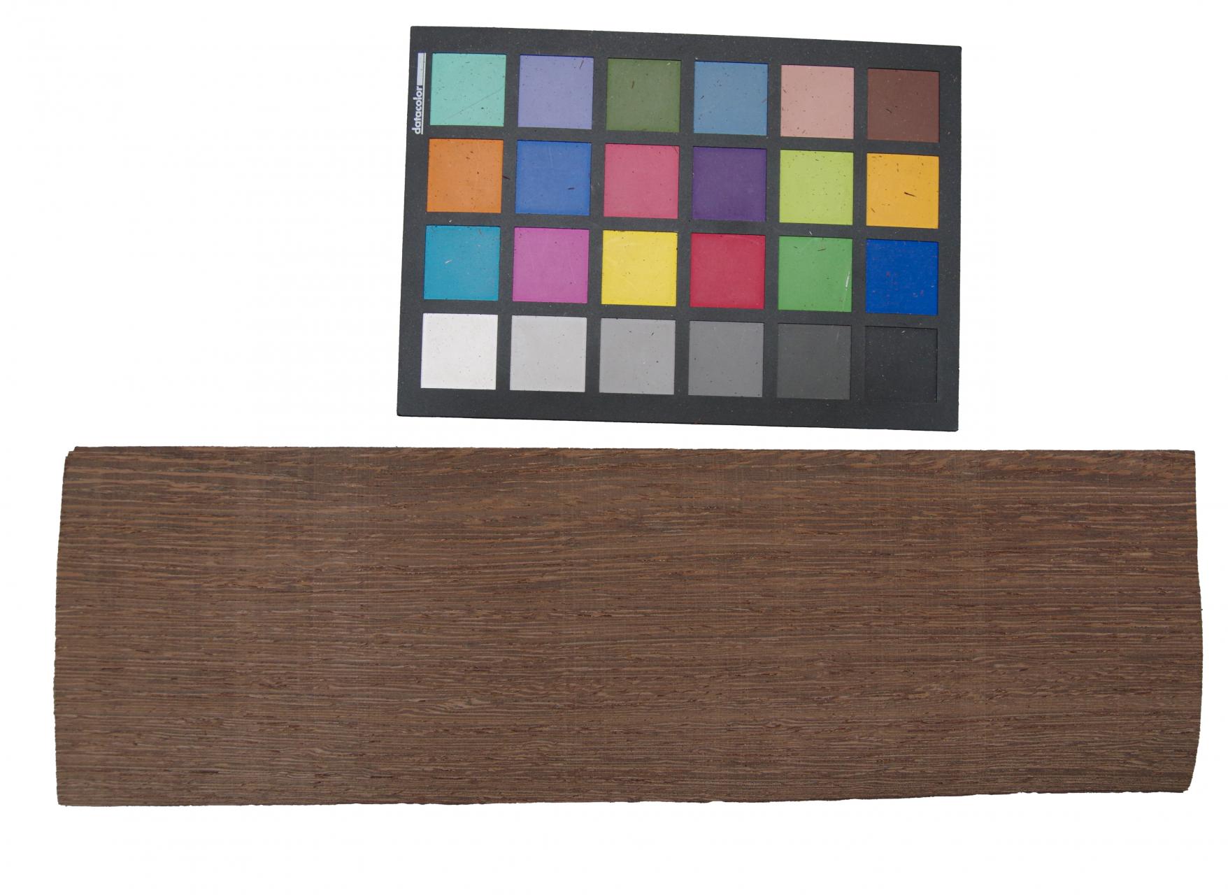 Wenge -Furnier (0,6mm) - 1,78m² (14Stk. x 67cm x 19cm)