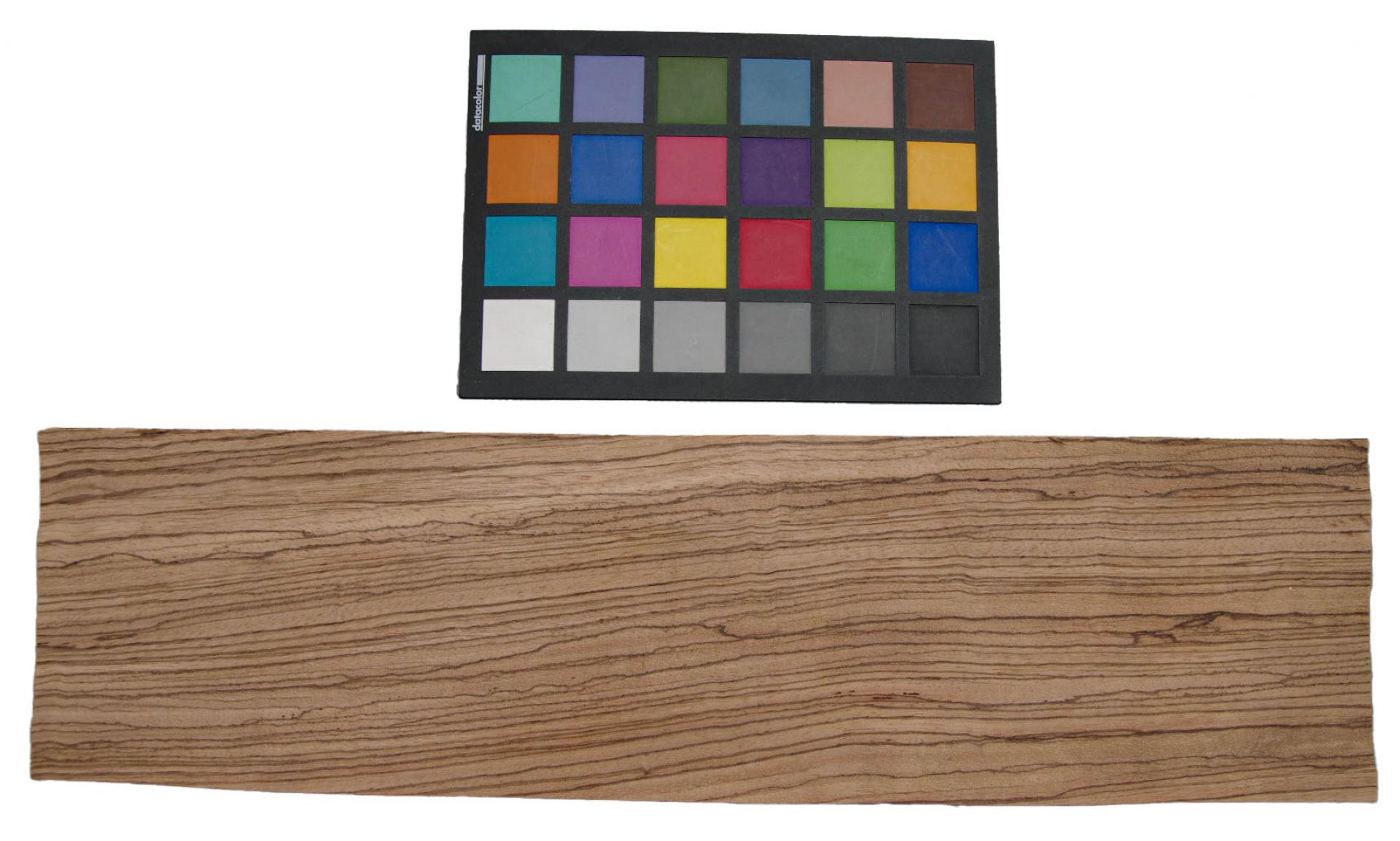 Zebrawood, - veneer (0,6mm) - 1,35m² (24pcs. x 47cm x 12cm)