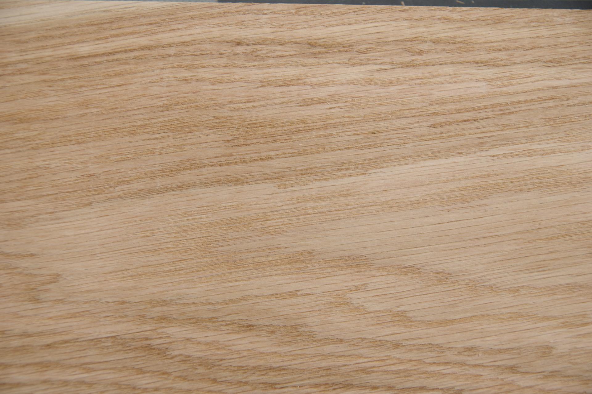 Eiche, europäische -Furnier (2,4mm) - 0,38m² (4Stk. x 68cm x 14cm)