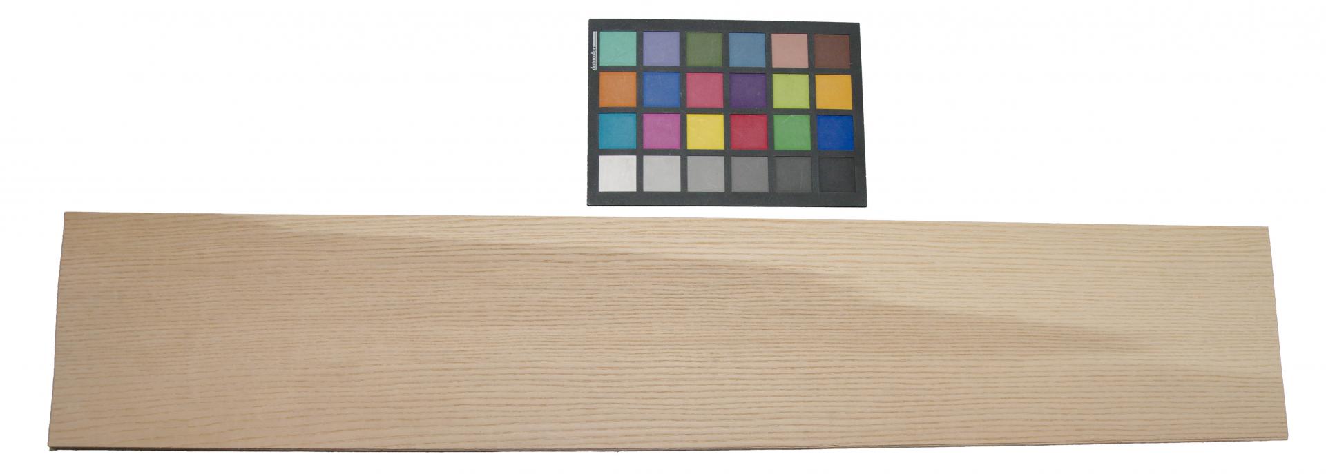 Olive Ash, - veneer (0,6mm) - 3,24m² (26pcs. x 83cm x 15cm)