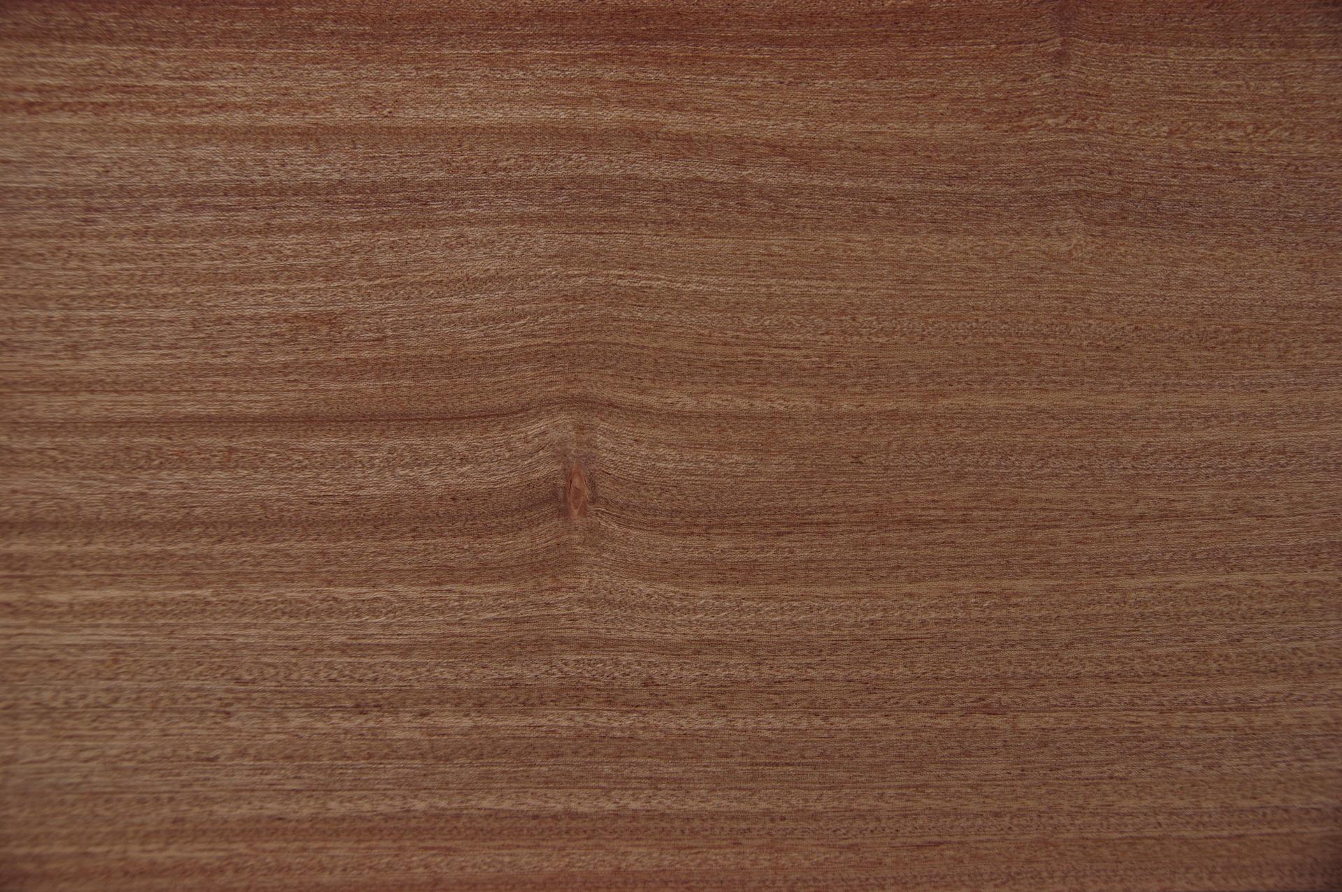 Mahagoni Sapeli -Furnier (2,4mm) - 1,69m² (7Stk. x 115cm x 21cm)