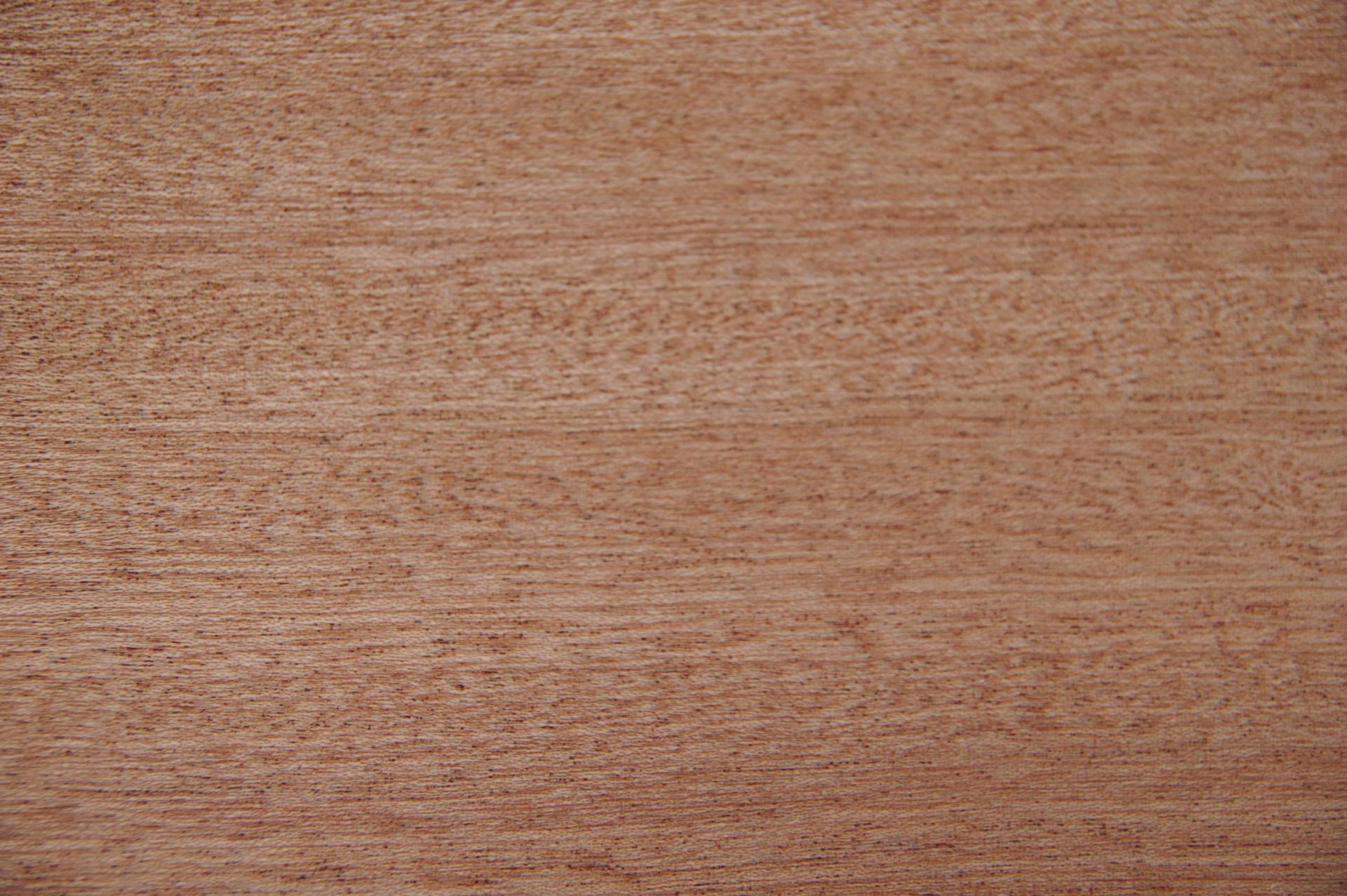 Mahagoni Sapeli -Furnier (2,4mm) - 0,18m² (7Stk. x 21cm x 12cm)