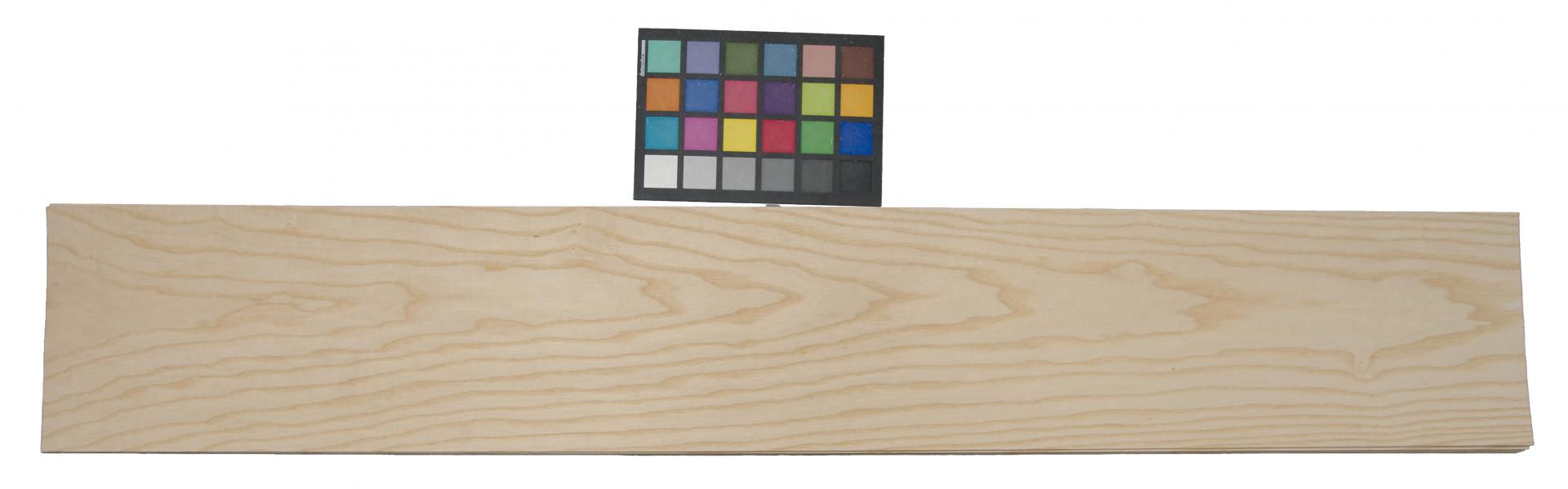 White Ash, - veneer (2,4mm) - 1,46m² (7pcs. x 116cm x 18cm)