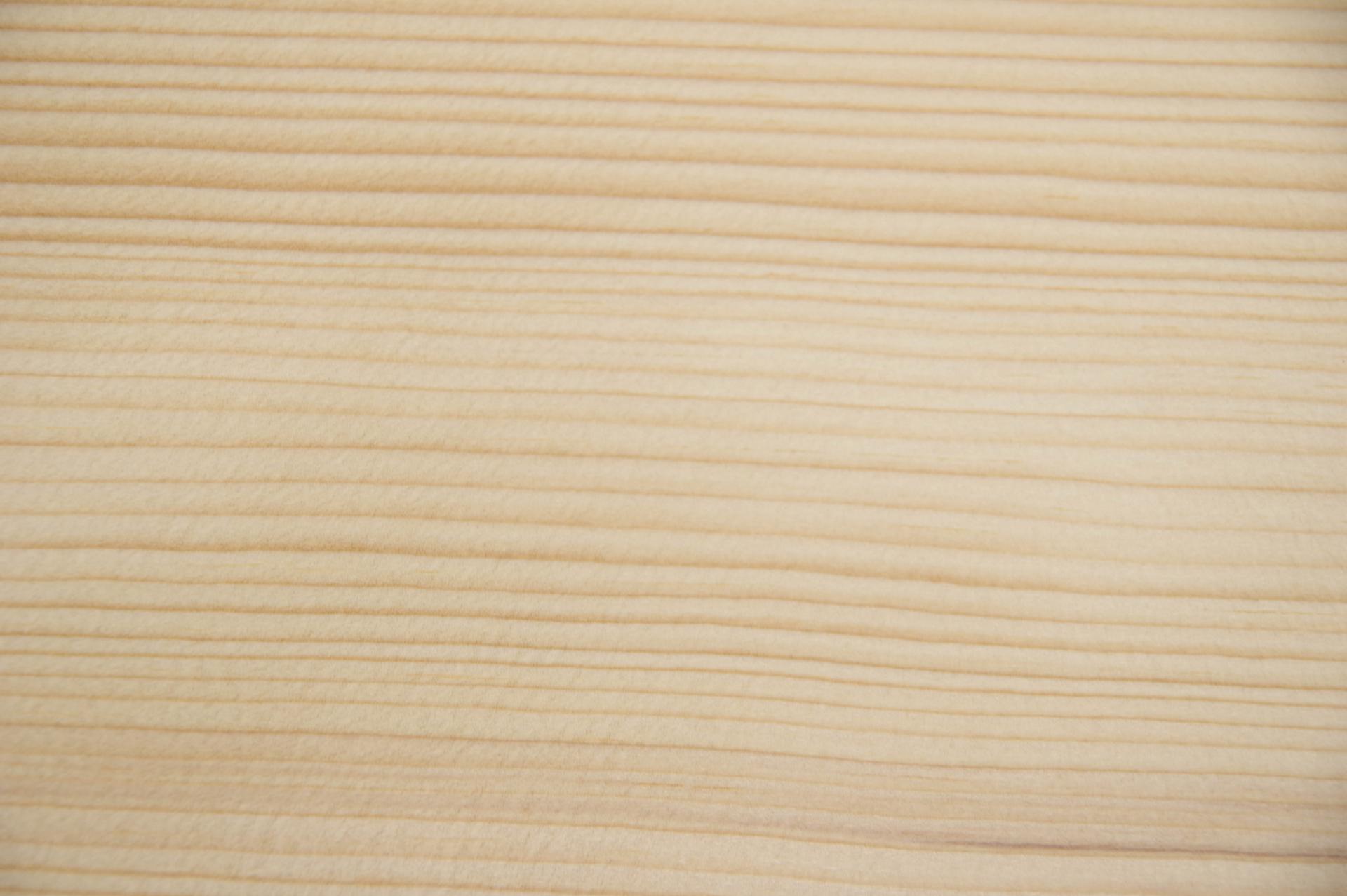 Spruce, - veneer (0,6mm) - 1,32m² (24pcs. x 29cm x 19cm)