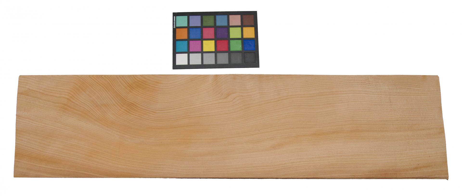 Cedar, - veneer (0,6mm) - 4,44m² (21pcs. x 94cm x 22,5cm)