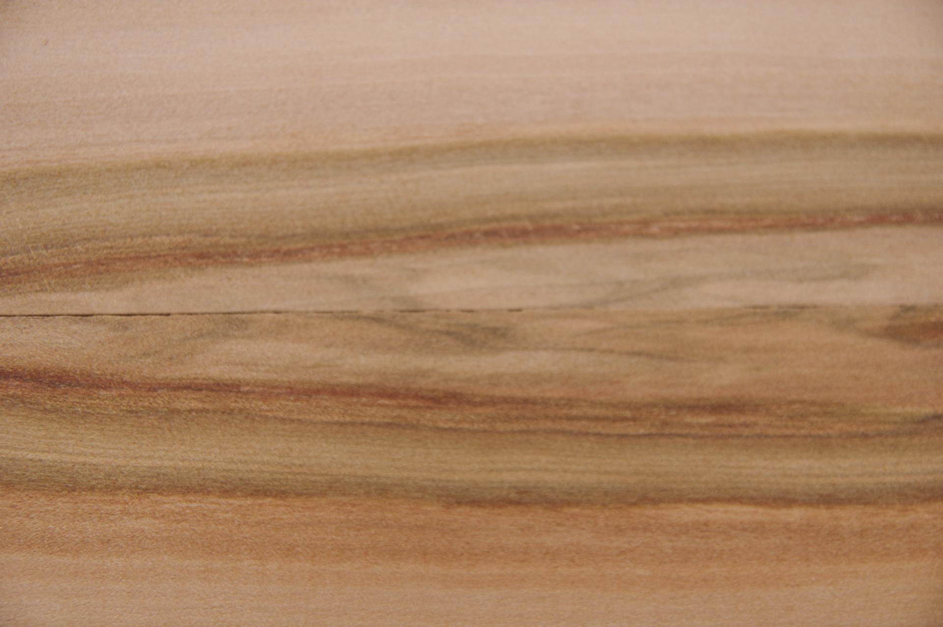 Amerikanischer Amberbaum (Satin Walnut) -Furnier (1,4mm) - 0,09m² (12Stk. x 19cm x 4cm)