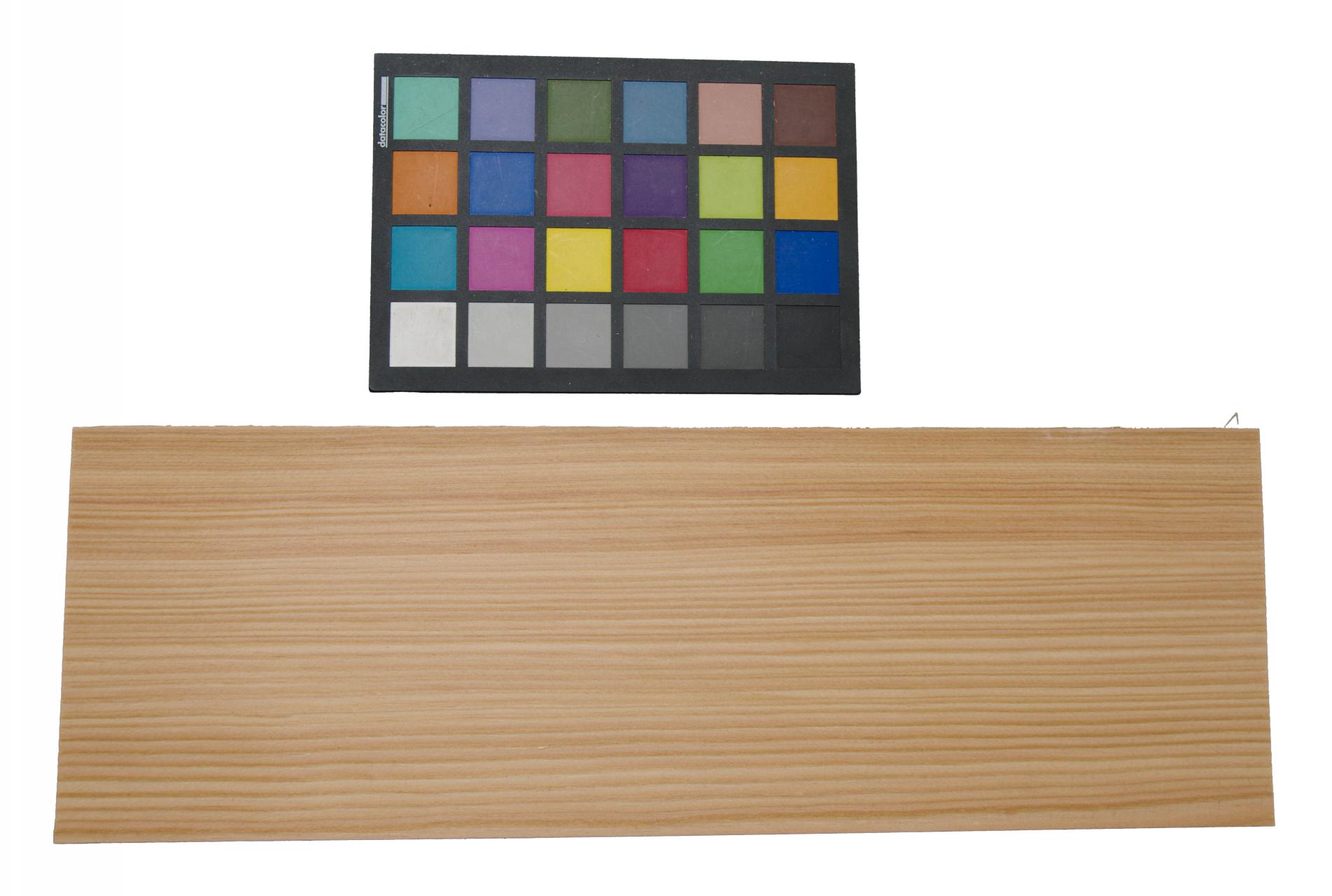 Lärche -Furnier (1,4mm) - 0,83m² (12Stk. x 46cm x 15cm)