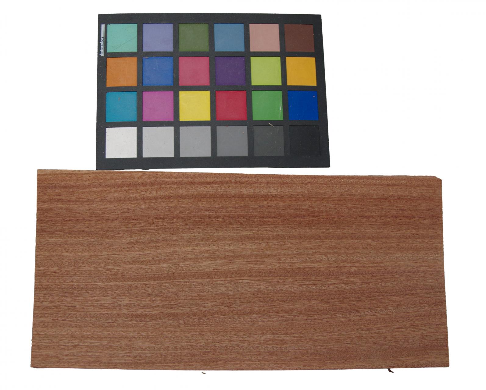 Mahagoni Sapeli -Furnier (2,4mm) - 0,38m² (8Stk. x 32cm x 15cm)