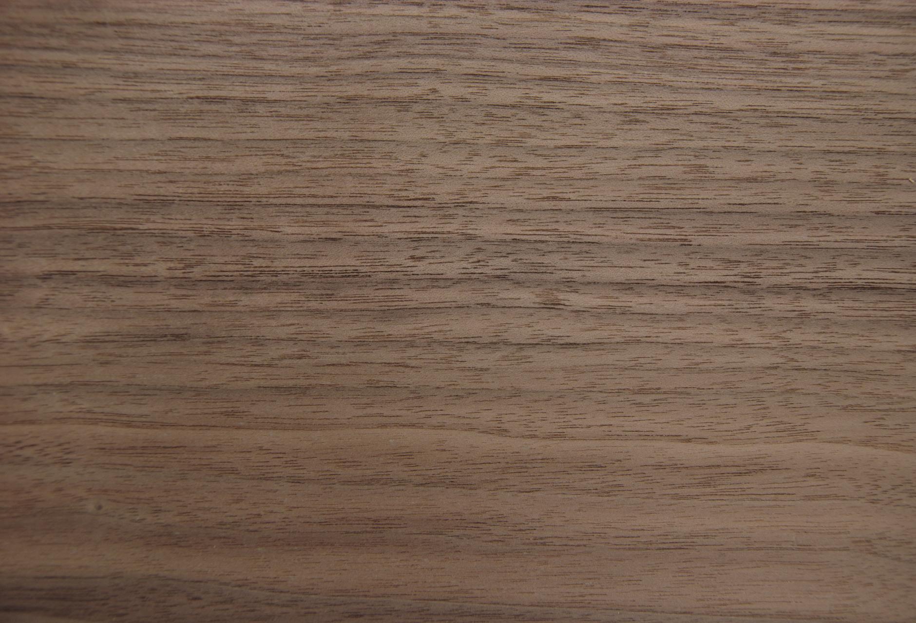 Nussbaum, amerikanischer -Furnier (0,6mm) - 0,81m² (28Stk. x 18cm x 16cm)