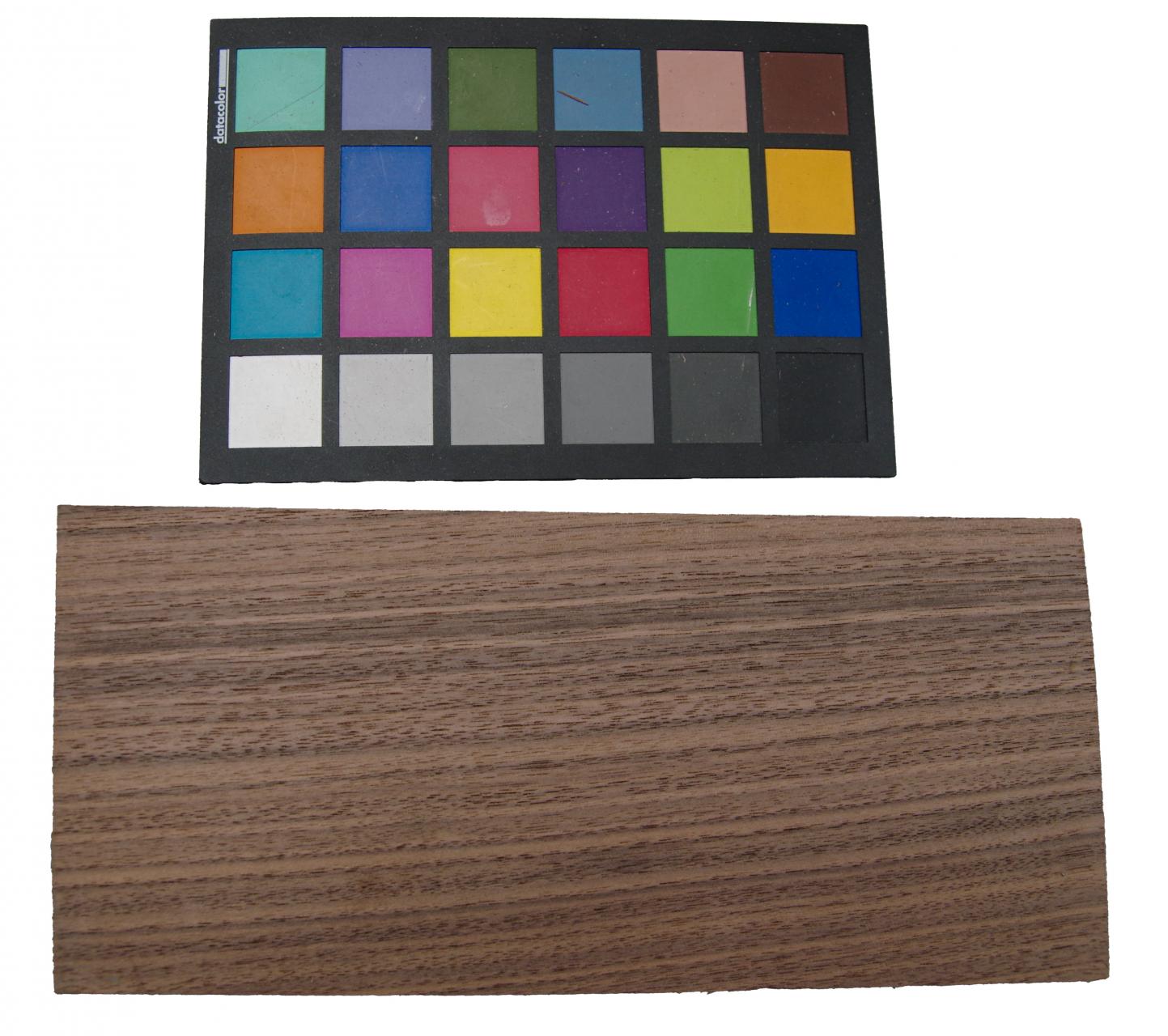 Nussbaum, amerikanischer -Furnier (1,4mm) - 0,39m² (12Stk. x 27cm x 12cm)
