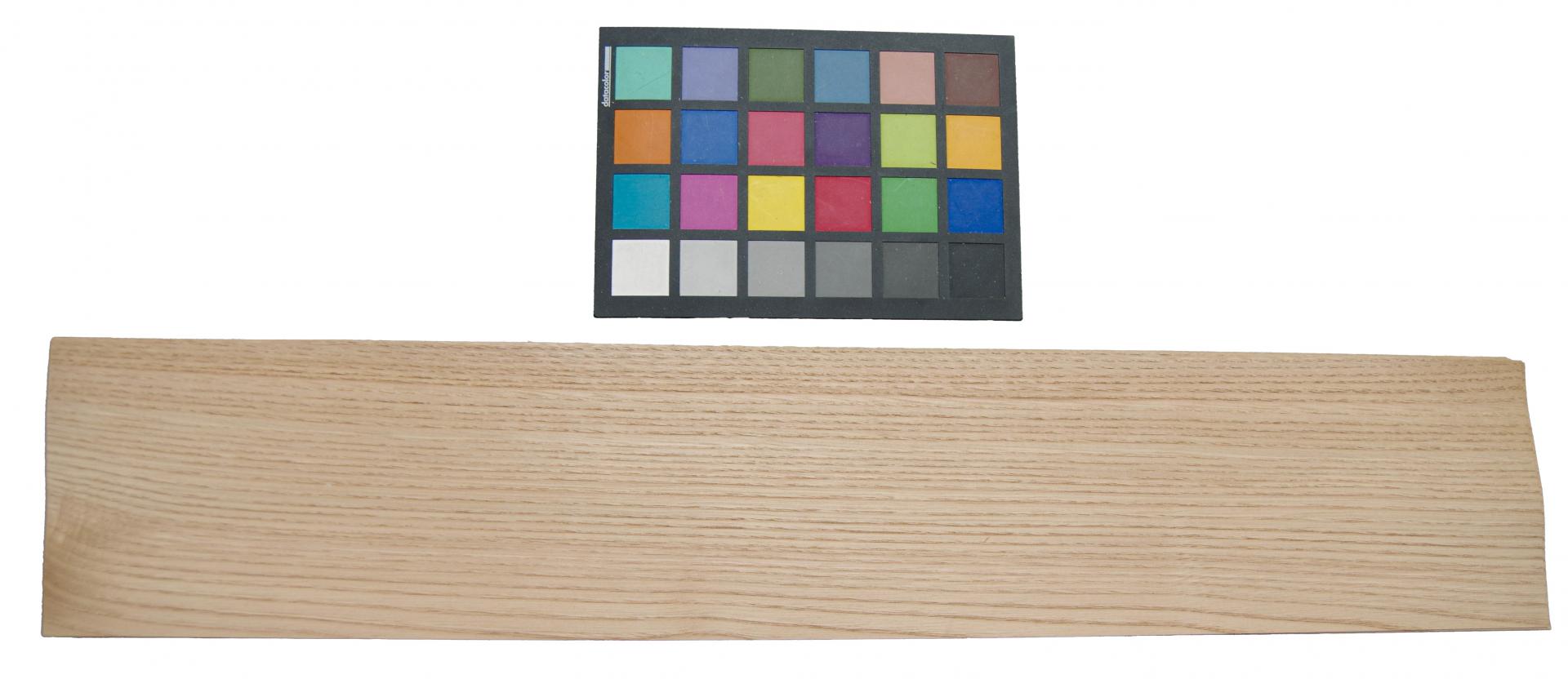 Chestnut, - veneer (0,6mm) - 1,77m² (22pcs. x 67cm x 12cm)