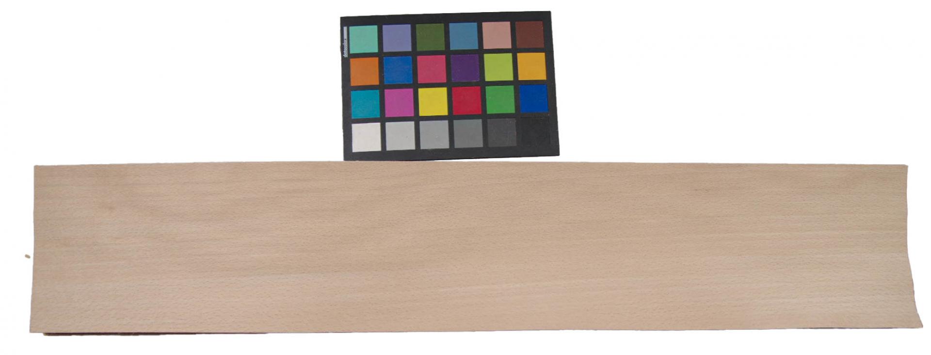 Beech, - veneer (0,6mm) - 2,78m² (32pcs. x 79cm x 11cm)