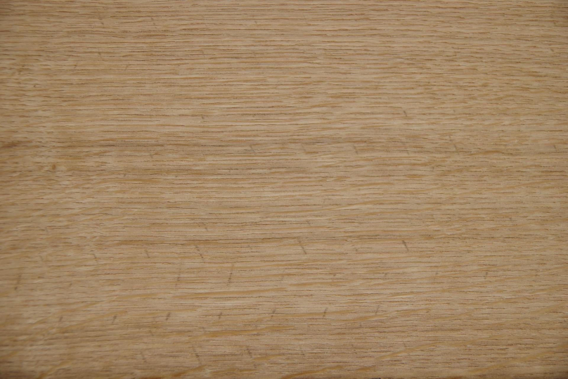 European Oak, - veneer (0,6mm) - 5,33m² (24pcs. x 111cm x 20cm)