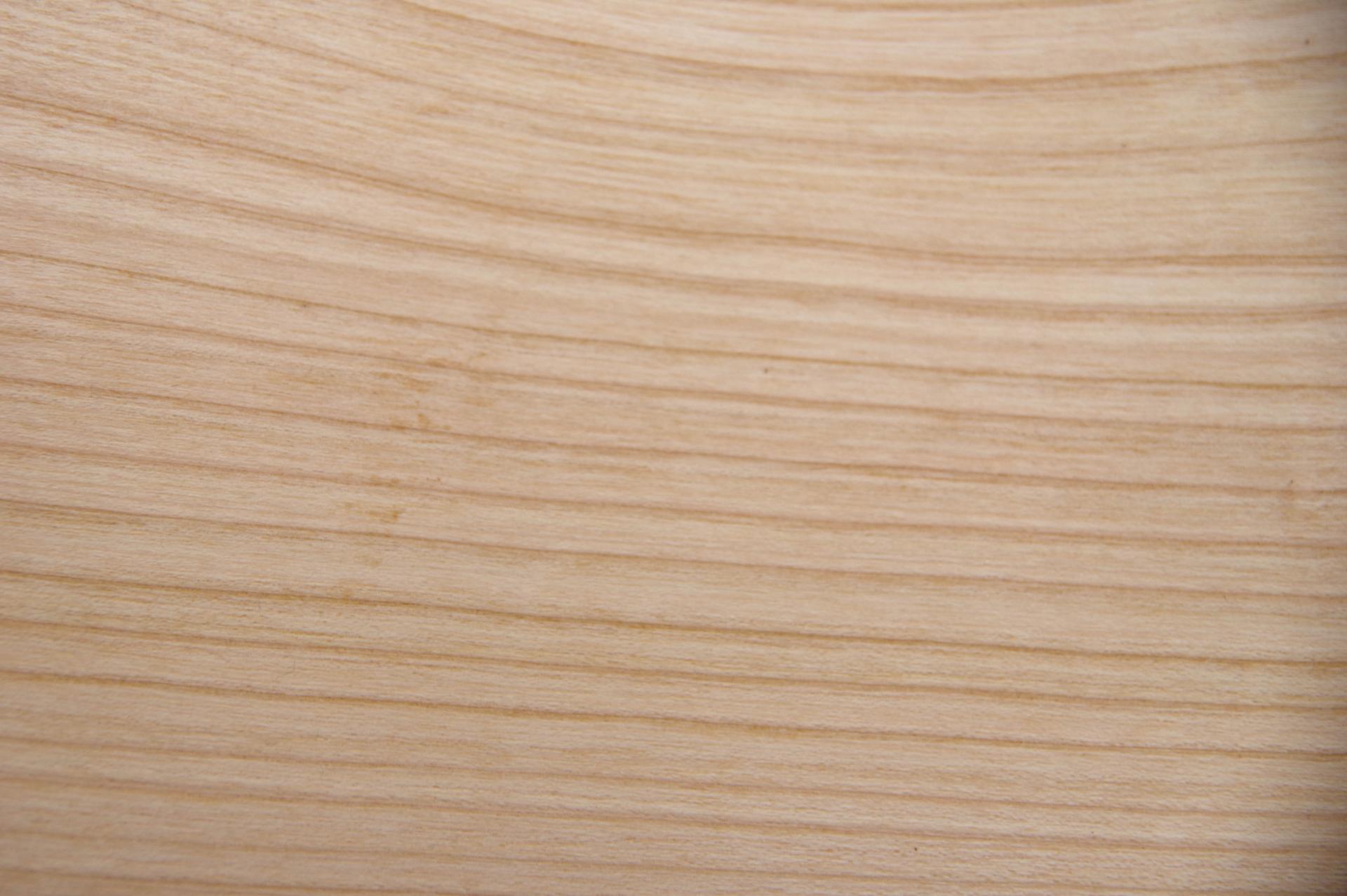 European Cherry, - veneer (0,9mm) - 0,75m² (8pcs. x 85cm x 11cm)