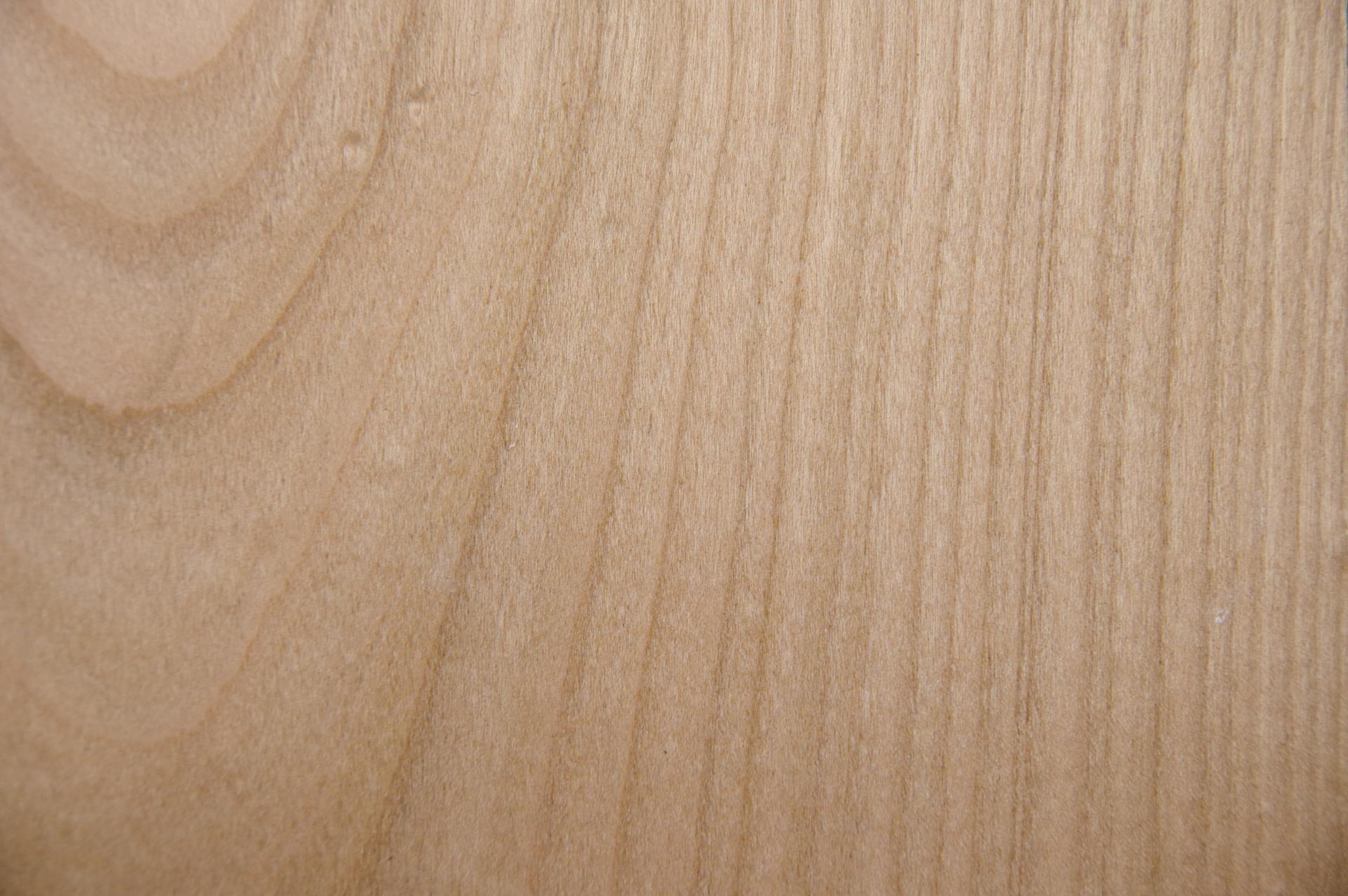 Kirschbaum, europäischer -Furnier (0,6mm) - 0,67m² (32Stk. x 13cm x 16cm)