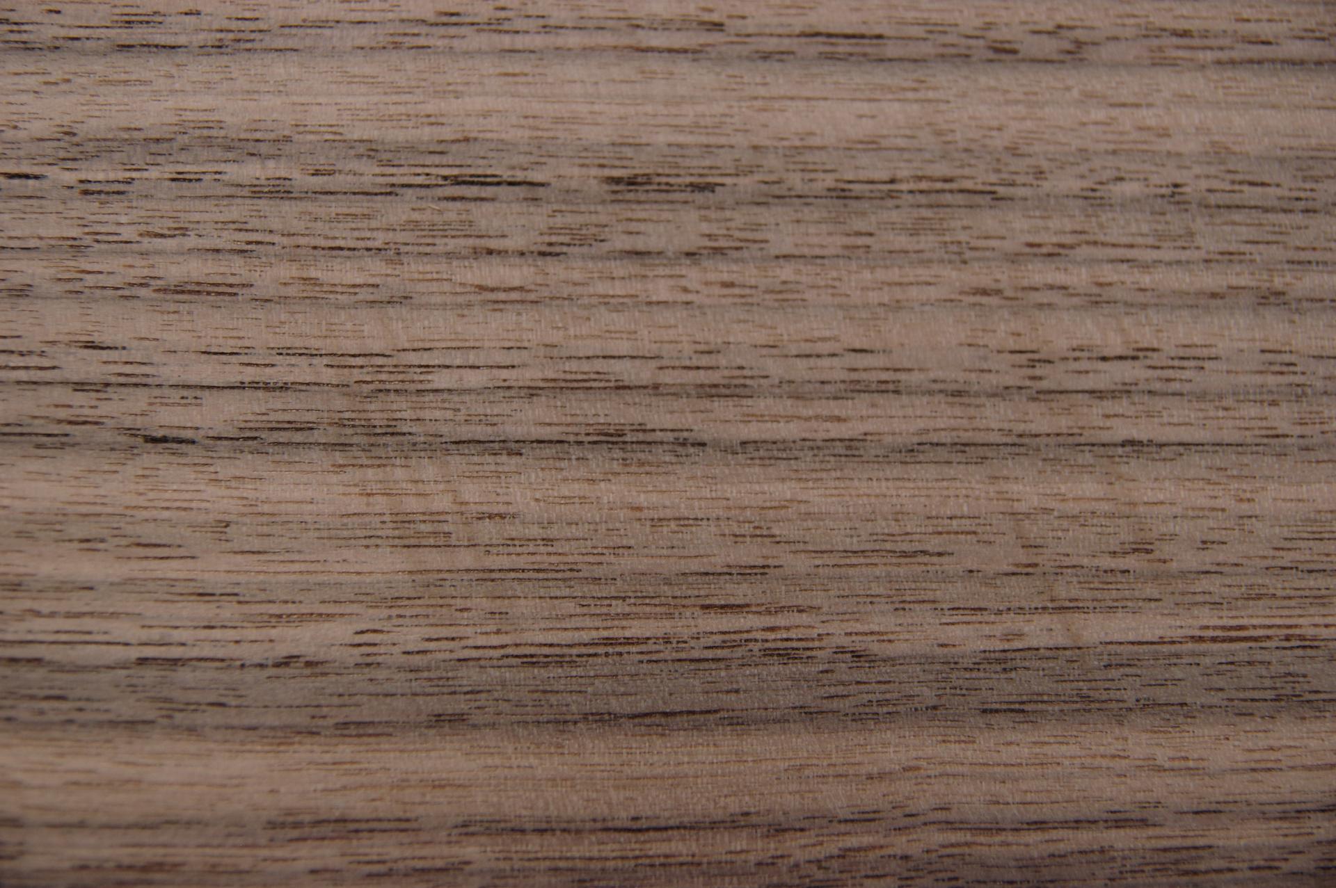 Nussbaum, amerikanischer -Furnier (1,4mm) - 0,26m² (12Stk. x 24cm x 9cm)