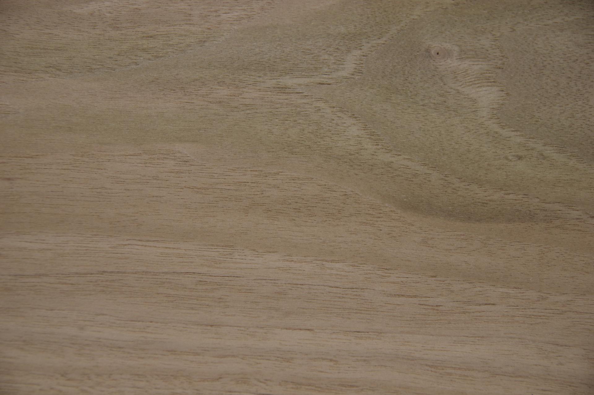 Nussbaum, europäischer -Furnier (0,9mm) - 3,56m² (16Stk. x 159cm x 14cm)