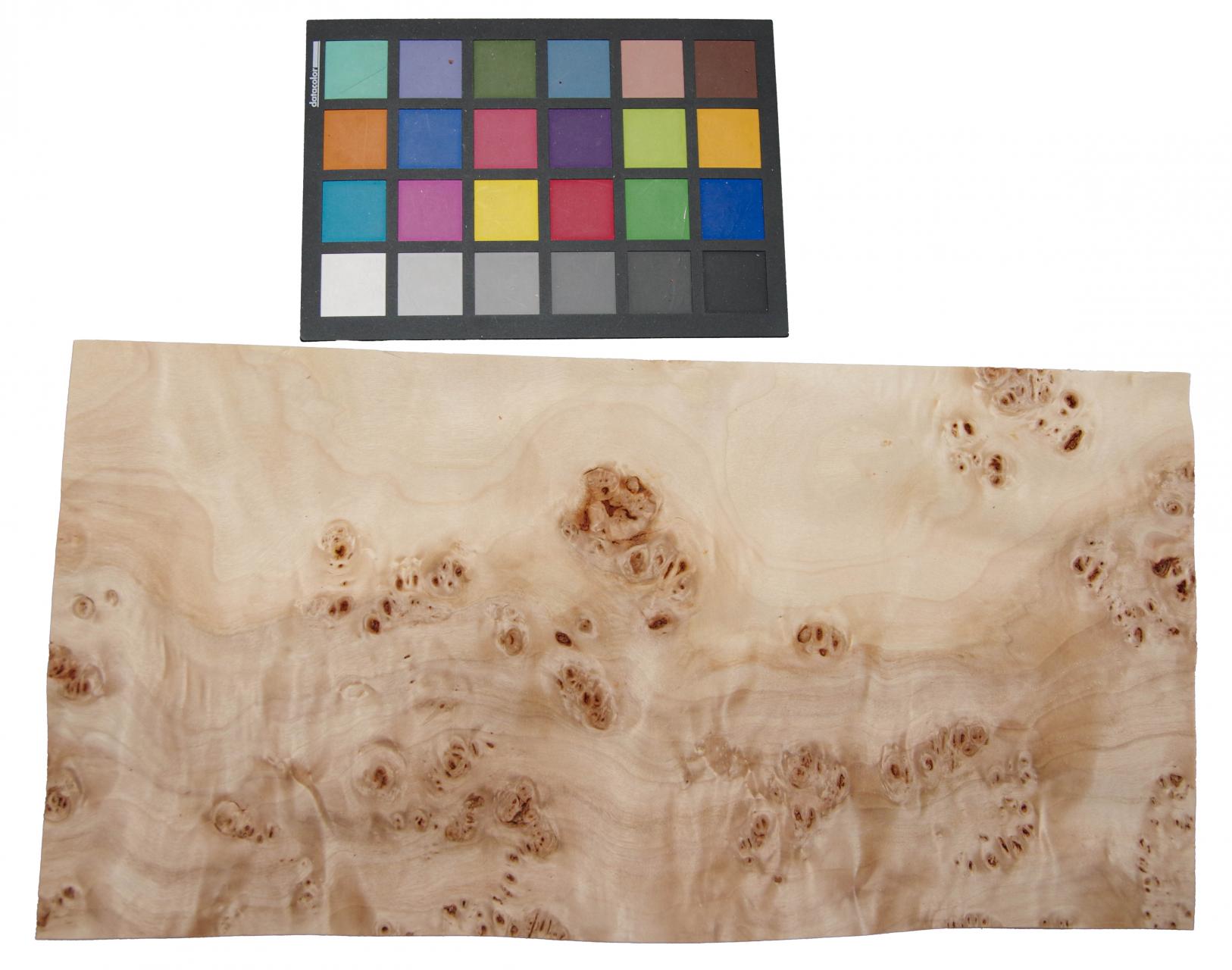 Mapa Burl, - veneer (0,6mm) - 0,9m² (10pcs. x 43cm x 21cm)