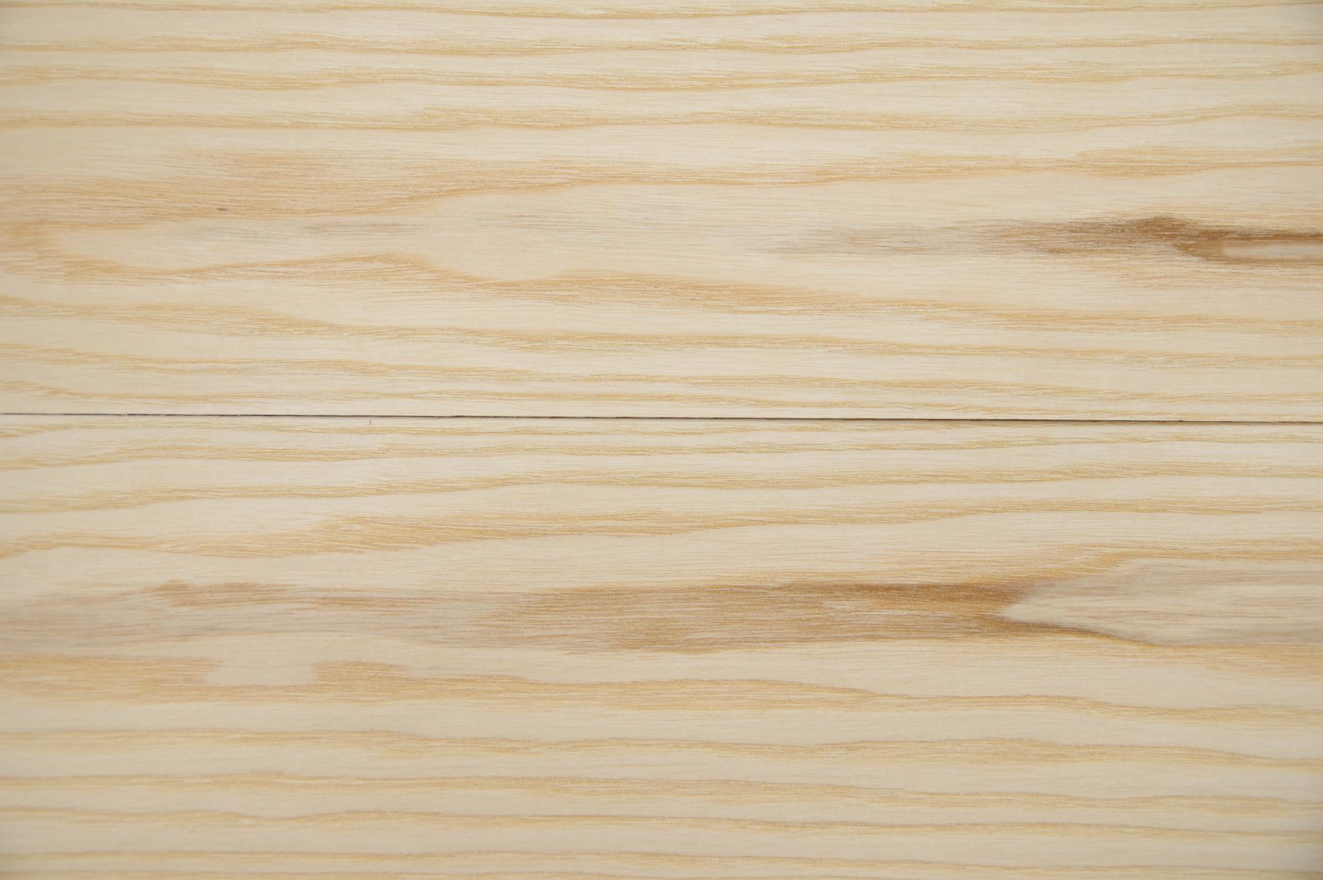 Esche Braunkern (Olivesche) -Furnier (0,6mm) - 0,44m² (6Stk. x 66cm x 11cm)