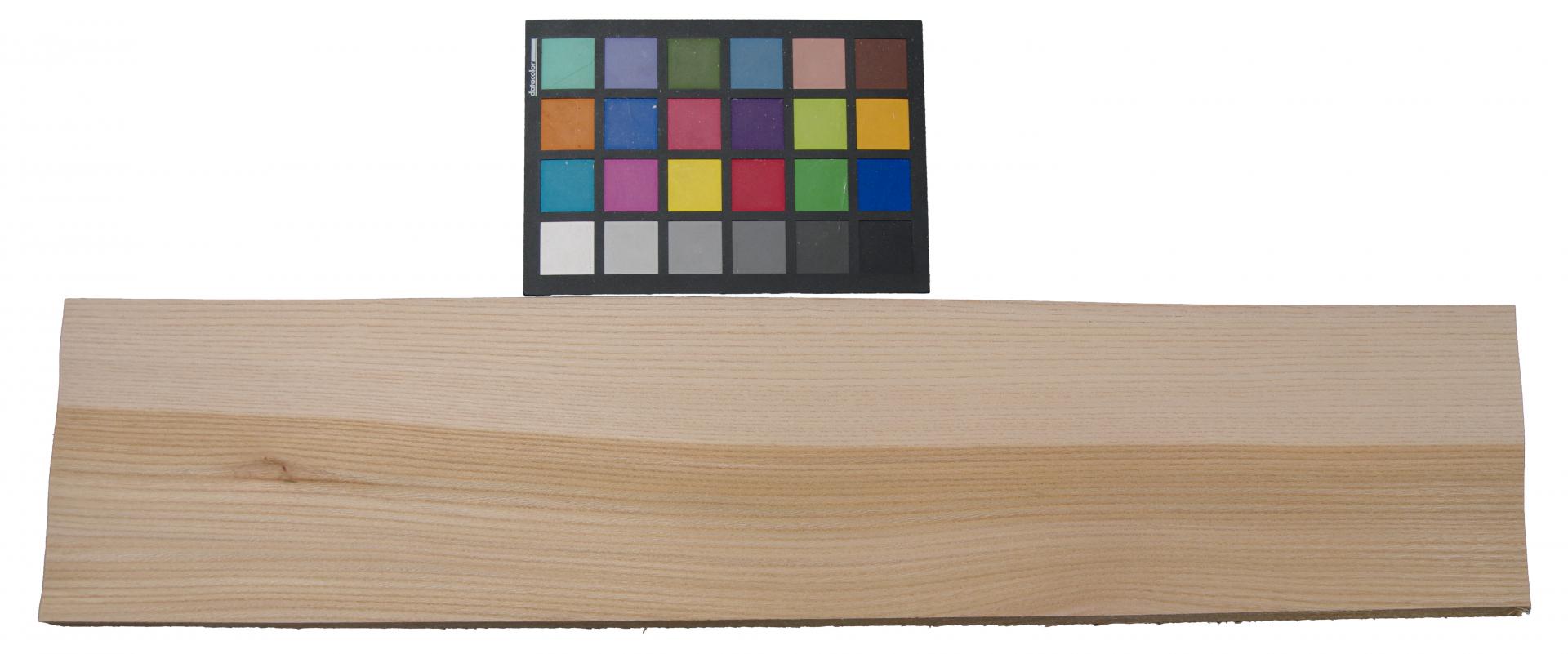 Rüster (Ulme) -Furnier (0,6mm) - 2,4m² (24Stk. x 69cm x 14,5cm)