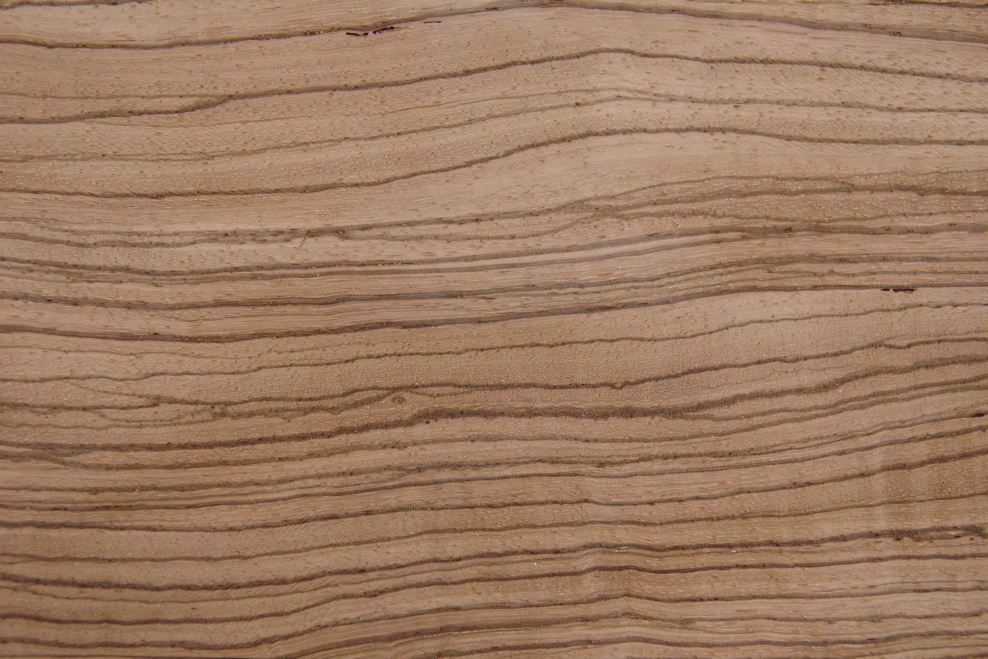 Zebrawood, - veneer (0,6mm) - 0,84m² (22pcs. x 32cm x 12cm)