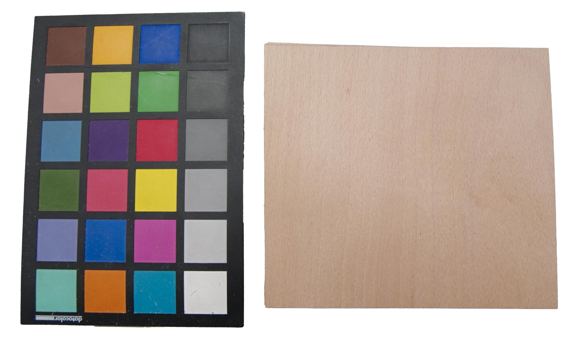 Buche -Furnier (2,4mm) - 0,21m² (8Stk. x 16cm x 16,5cm)