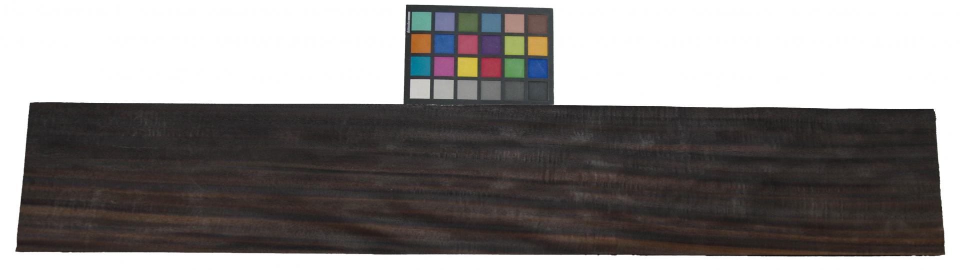 Eucalyptus (smoked), - veneer (0,6mm) - 4,93m² (22pcs. x 118cm x 19cm)